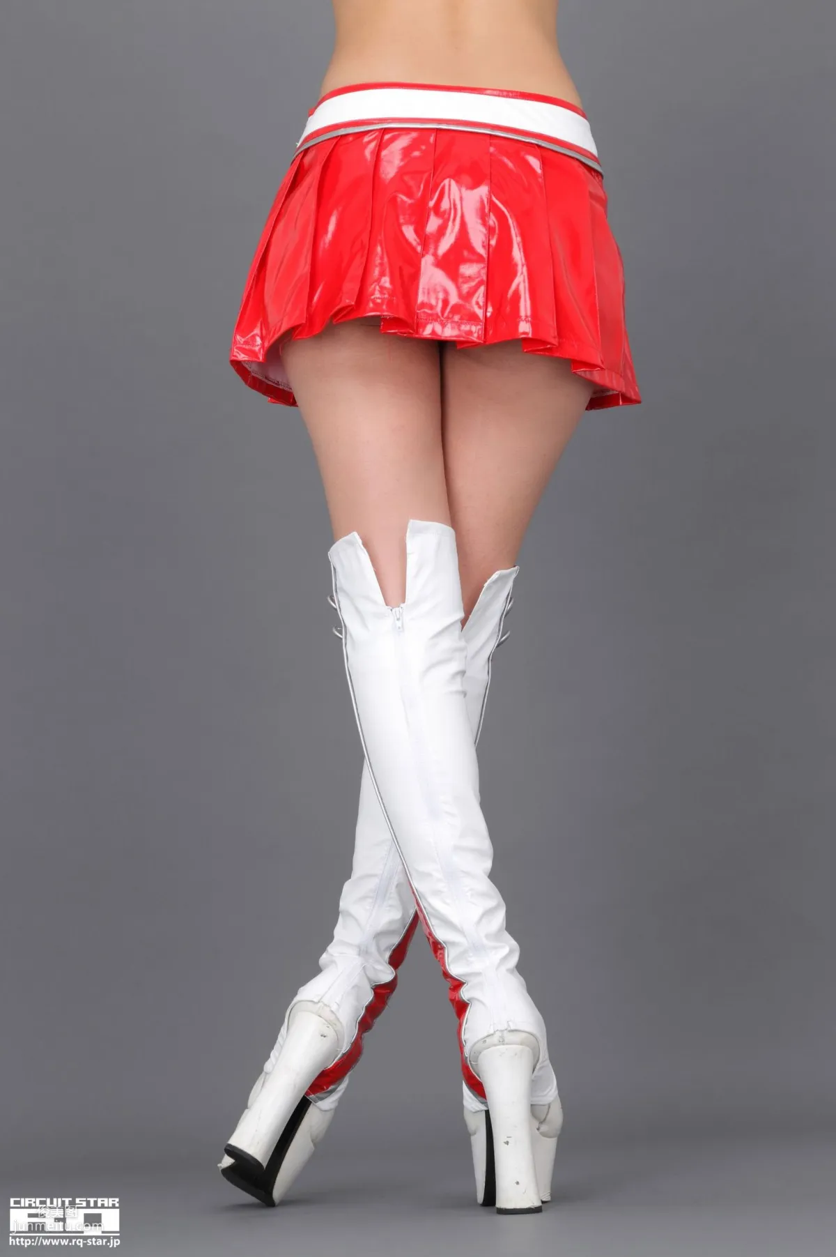 [RQ-STAR] NO.00586 Naoho Ichihashi 市橋直歩 Race Queen 寫真集 20