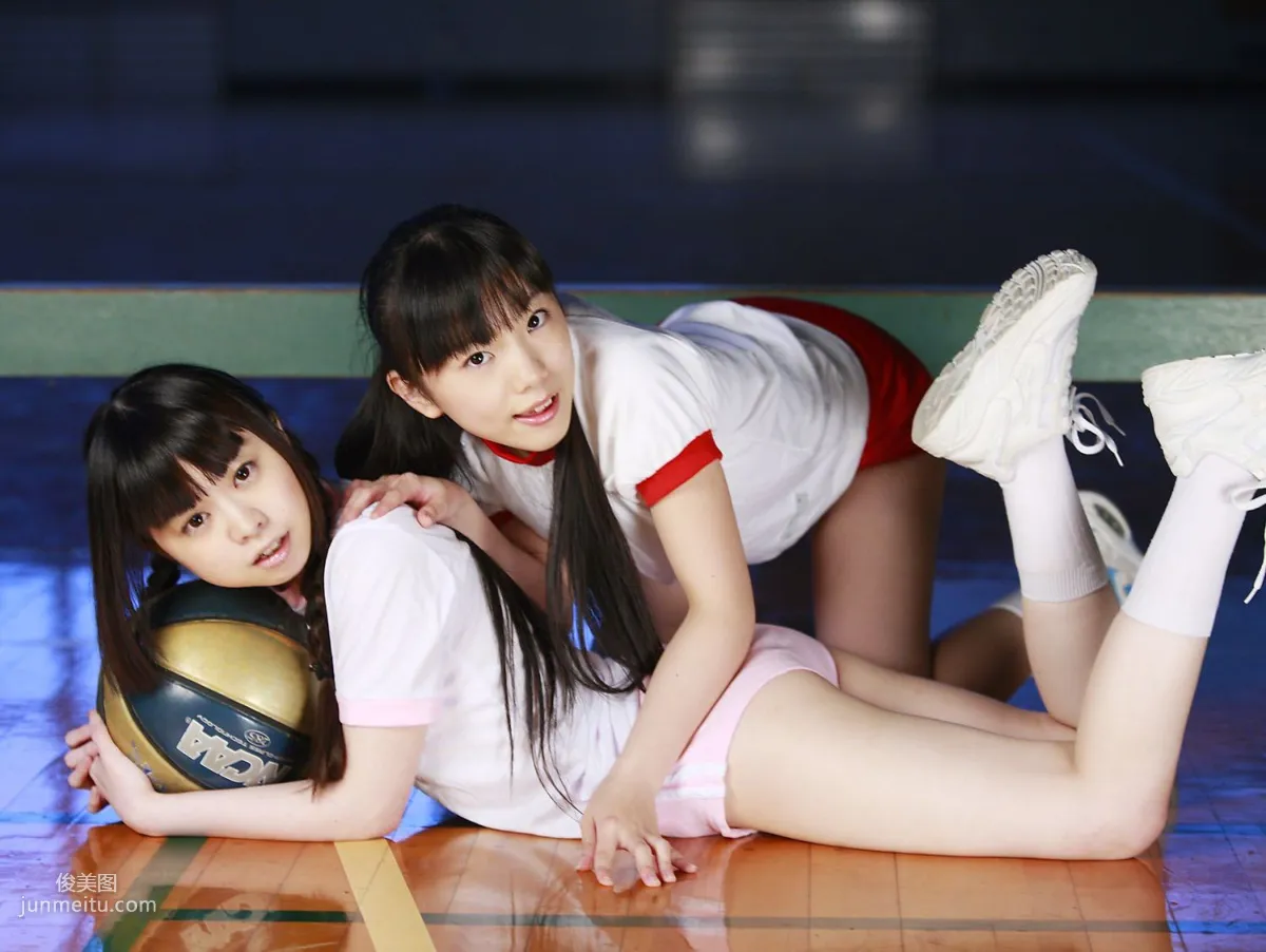 山本麻裡菜、山本有沙 《ガールズダイアリー ドキドキ 有沙＆まりな》 [PB寫真集] 5