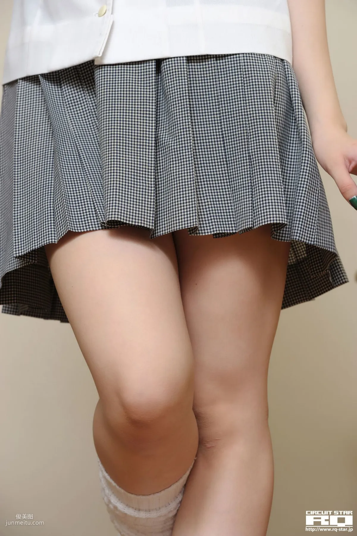 [RQ-STAR] NO.00571 荒井嘉奈 School Girl 寫真集 123