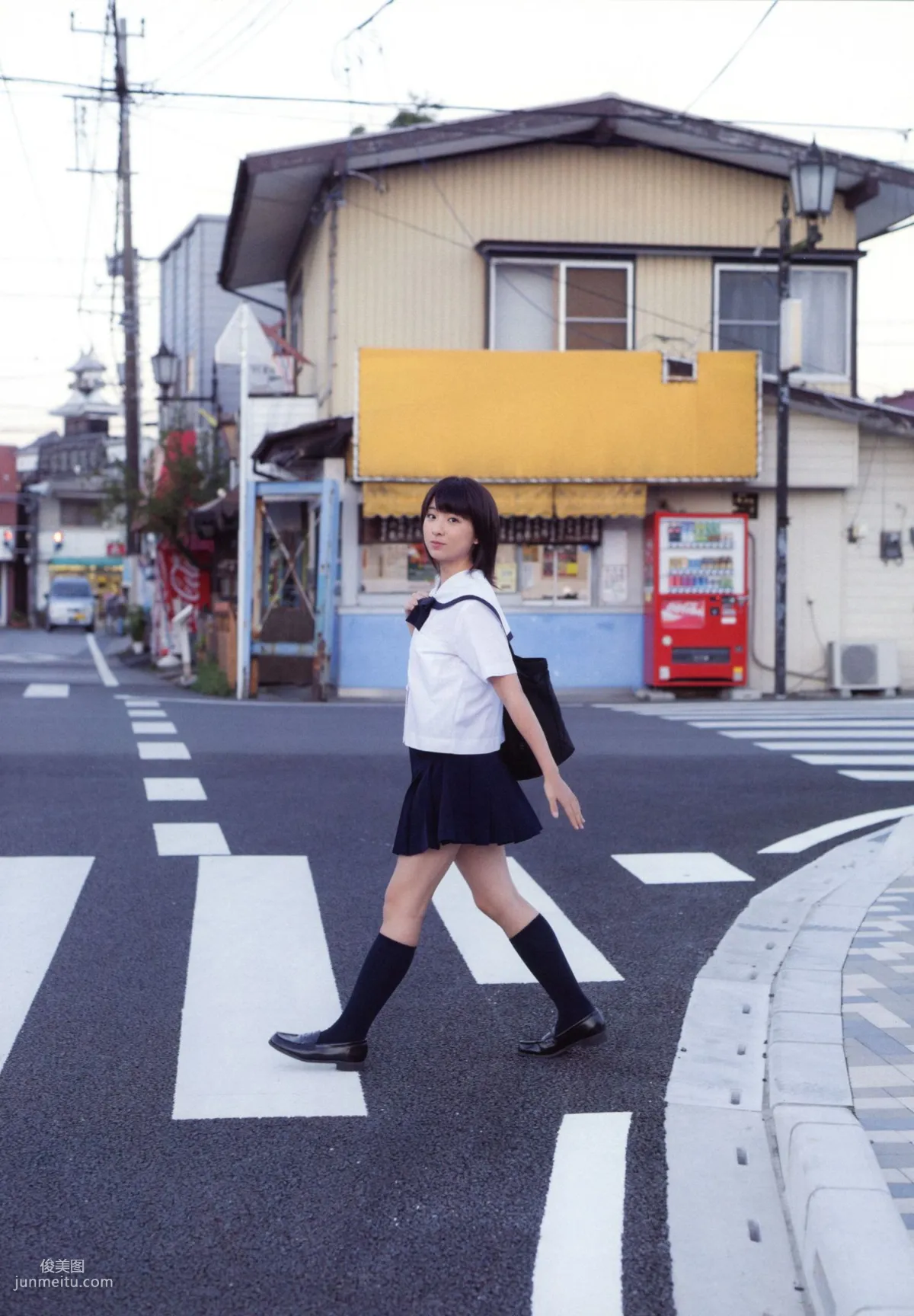 福田花音《Kanyon 17》 [Photo Book] 寫真集 24