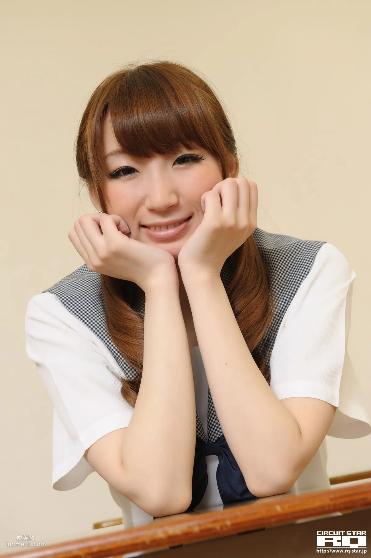 [RQ-STAR] NO.00571 荒井嘉奈 School Girl 寫真集 112