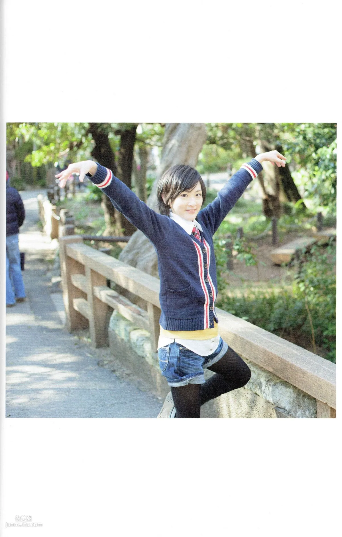 生駒里奈《君の足跡》 [Photo Book] 写真集 5
