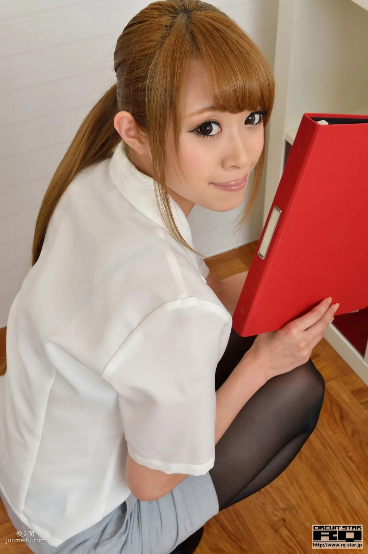 [RQ-STAR] NO.00678 芹澤裡茉 Rima Serizawa Office Lady 寫真集 77