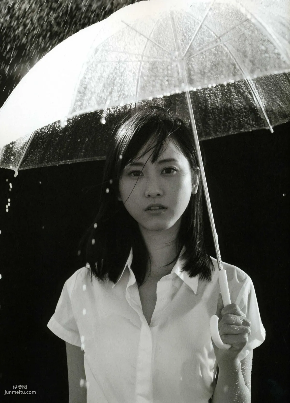 松井玲奈 《Kingyo》 Goldfish [PB寫真集] 16