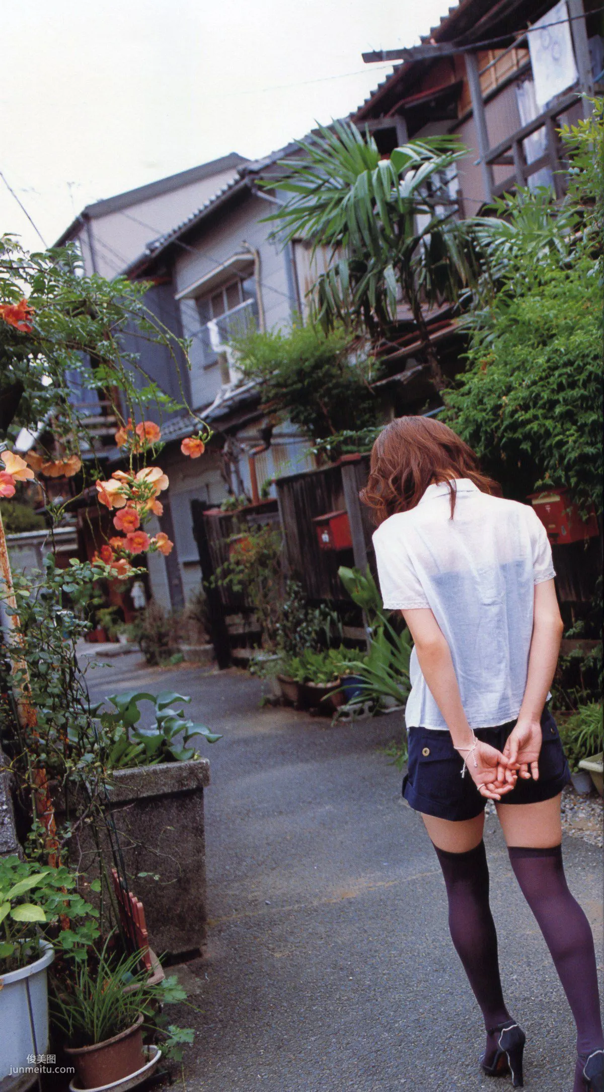 Takahashi Ai 高橋愛 《ai》 [PB] 寫真集 43