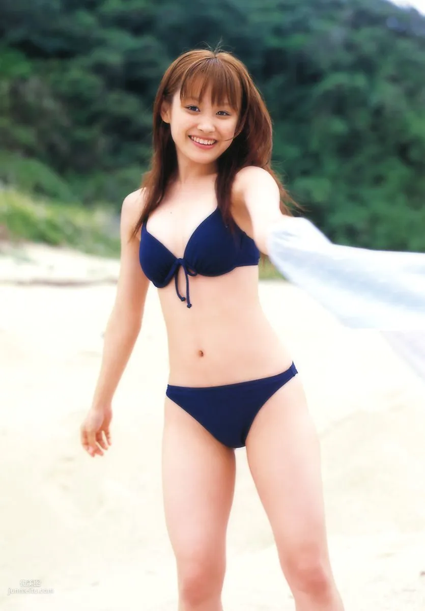 高橋愛《愛ごころ Ai Gokoro》 [PB寫真集] 38