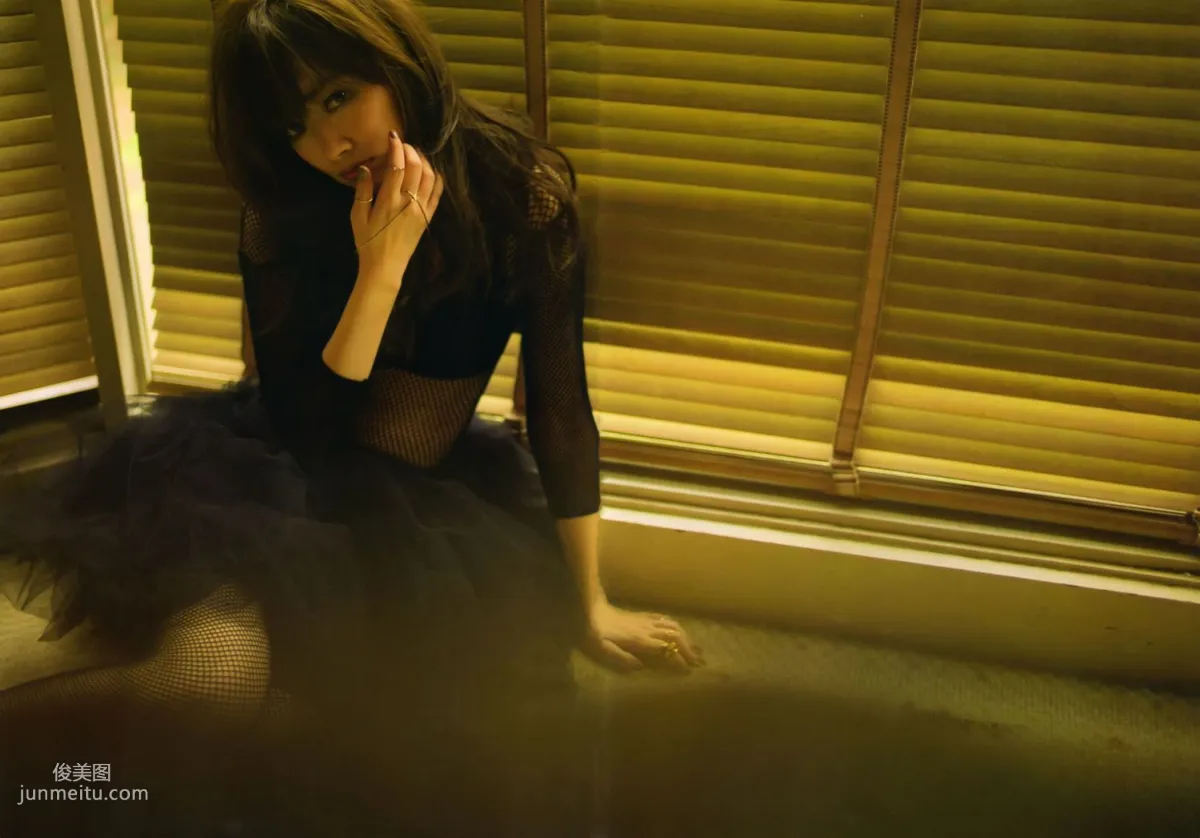 指原莉乃 《スキャンダル中毒》 [PB寫真集] 79