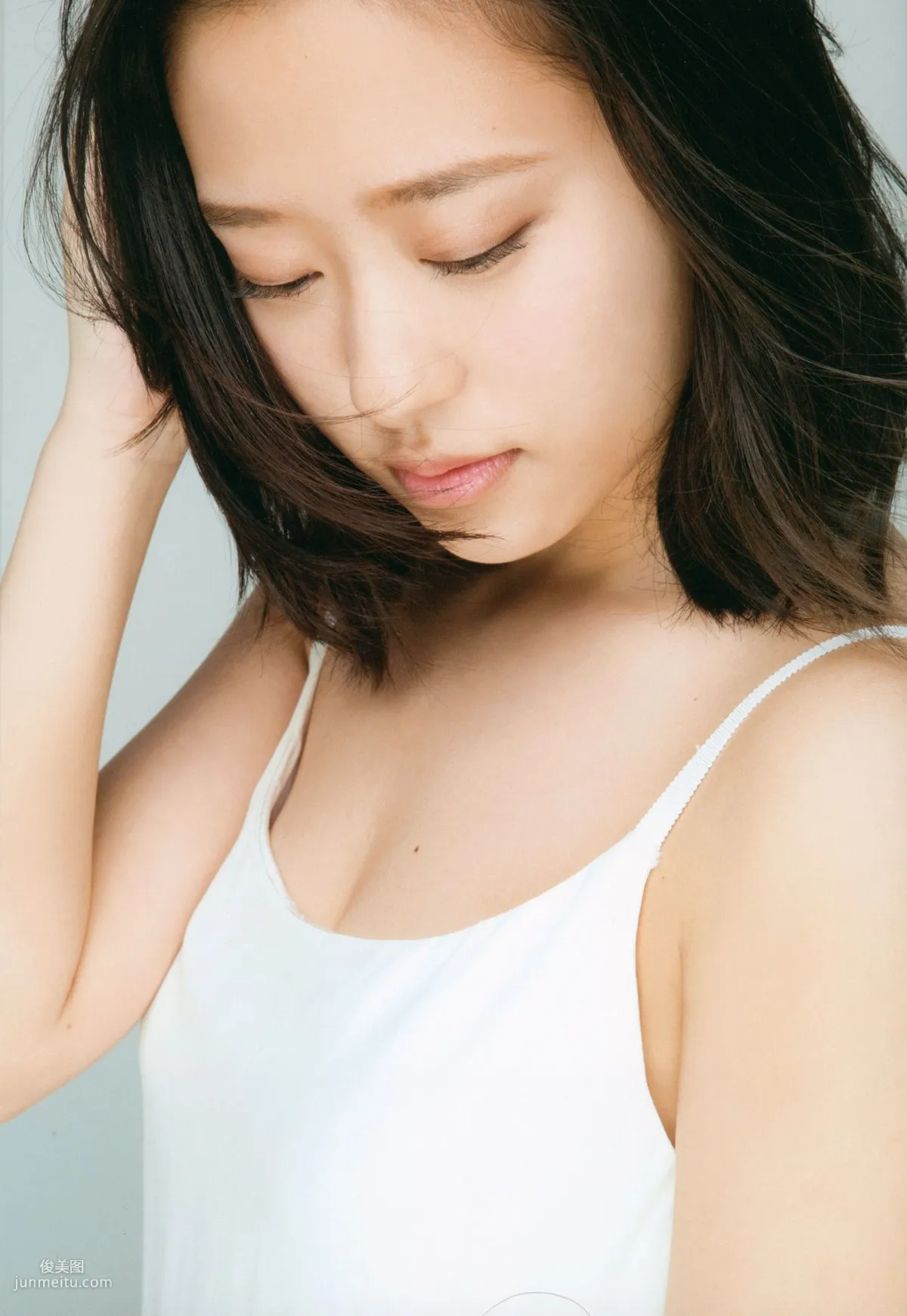 小田さくら/小田櫻 《 さくら模様 》ファースト [PhotoBook] 寫真集 70