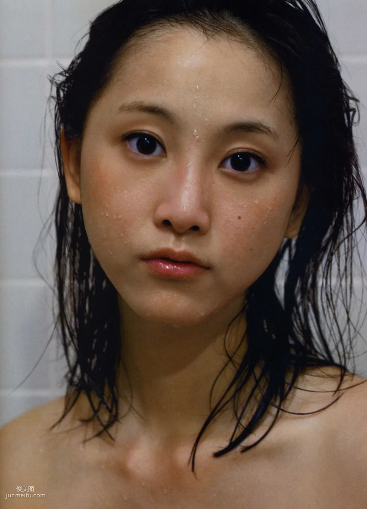 松井玲奈 《Kingyo》 Goldfish [PB寫真集] 6