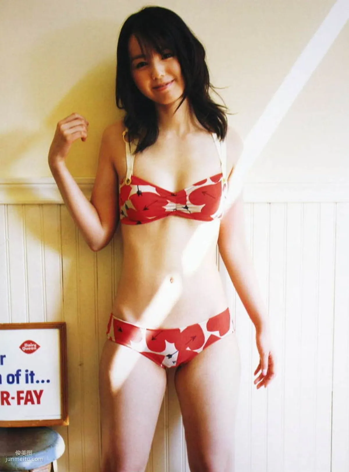 小池里奈 《17歲》 [PB写真集] 13