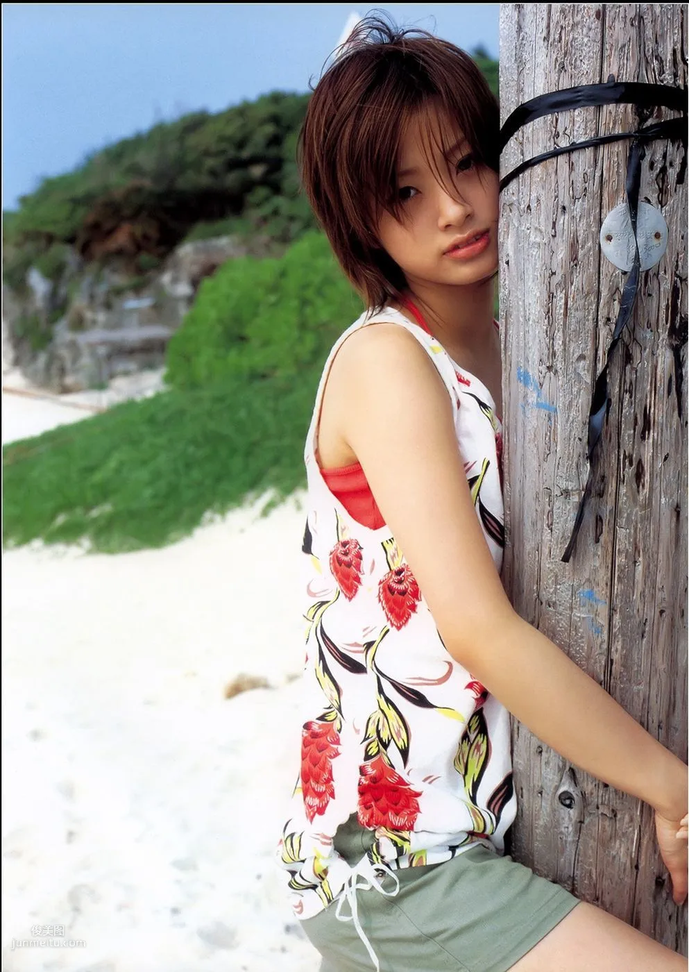 上户彩《September Fourteenth》[PB写真集] 34