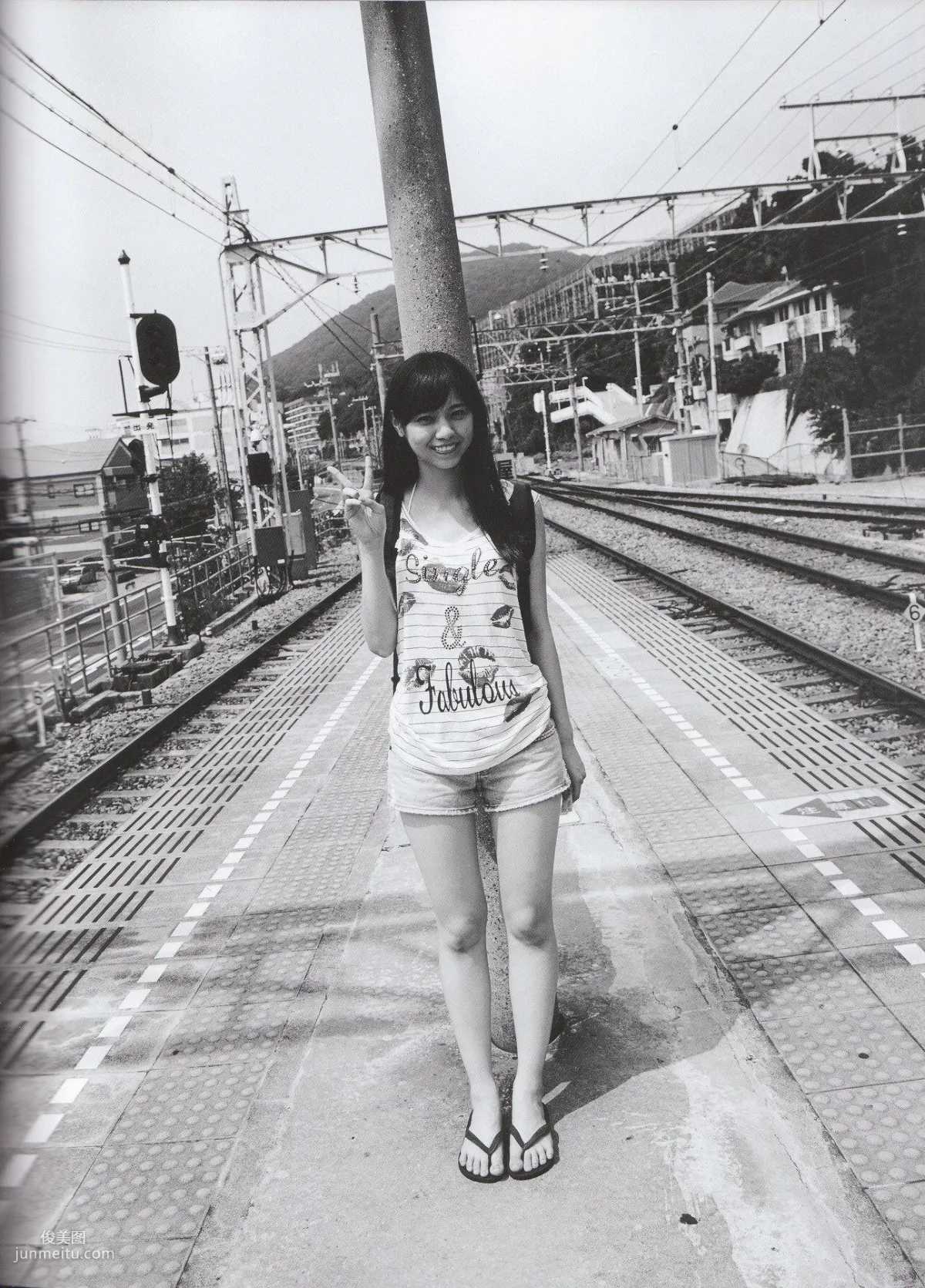 Nanase Nishino 西野七瀬 《普段着》 [PB寫真集] 52