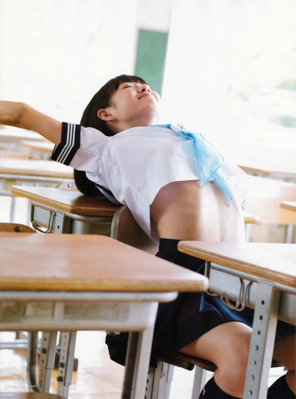 渡辺美優紀《みる神》 [Photo book] 寫真集 21