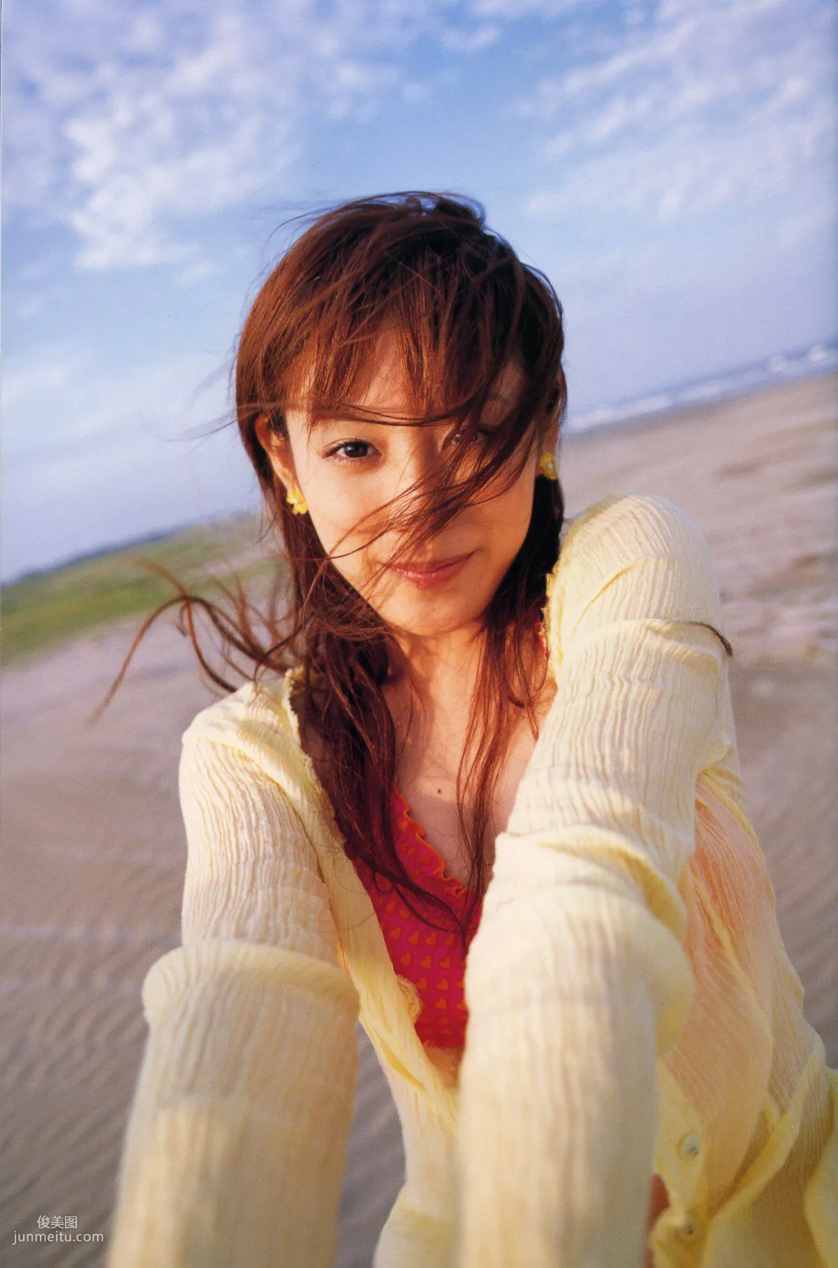 Takahashi Ai 高橋愛 《ai》 [PB] 寫真集 17