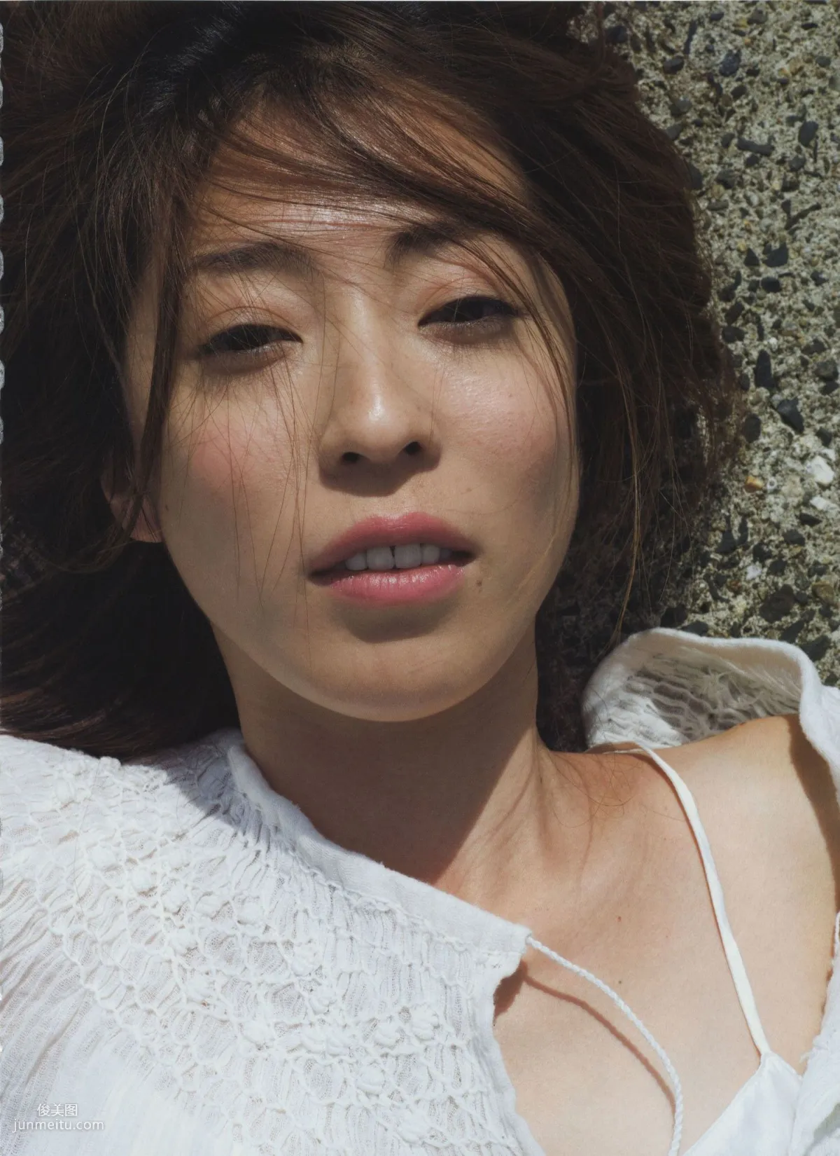 中村愛美 《Lyin' Eyes》 [PhotoBook] 寫真集 22