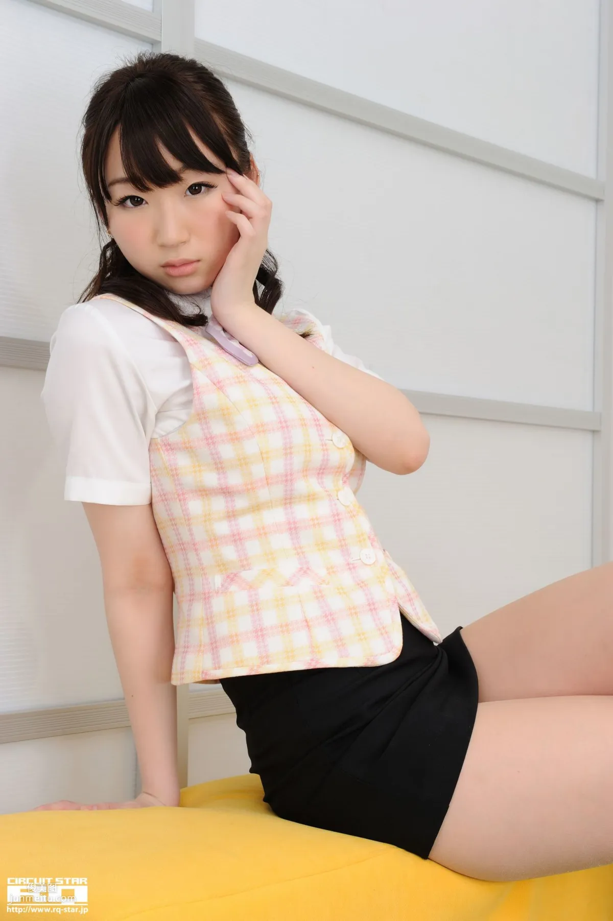 [RQ-STAR] NO.00639 Kana Arai 荒井嘉奈 Office Lady 寫真集 5
