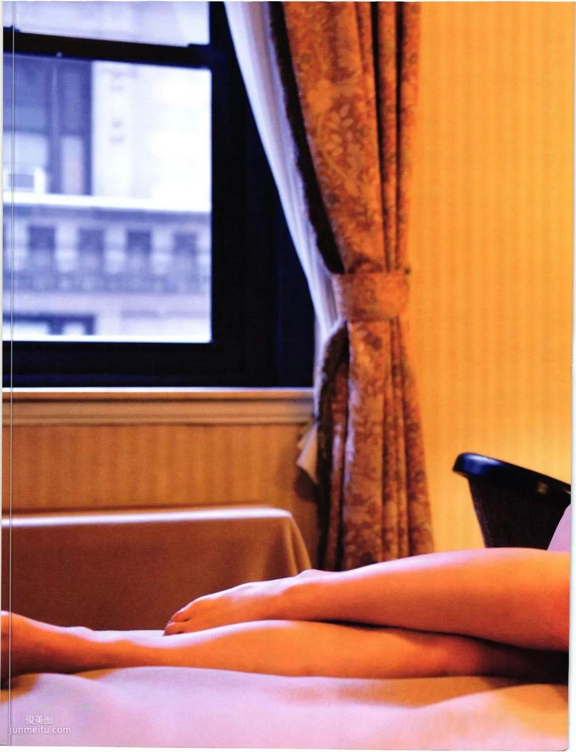 安倍夏美 《Subway》 [PhotoBook] 写真集79