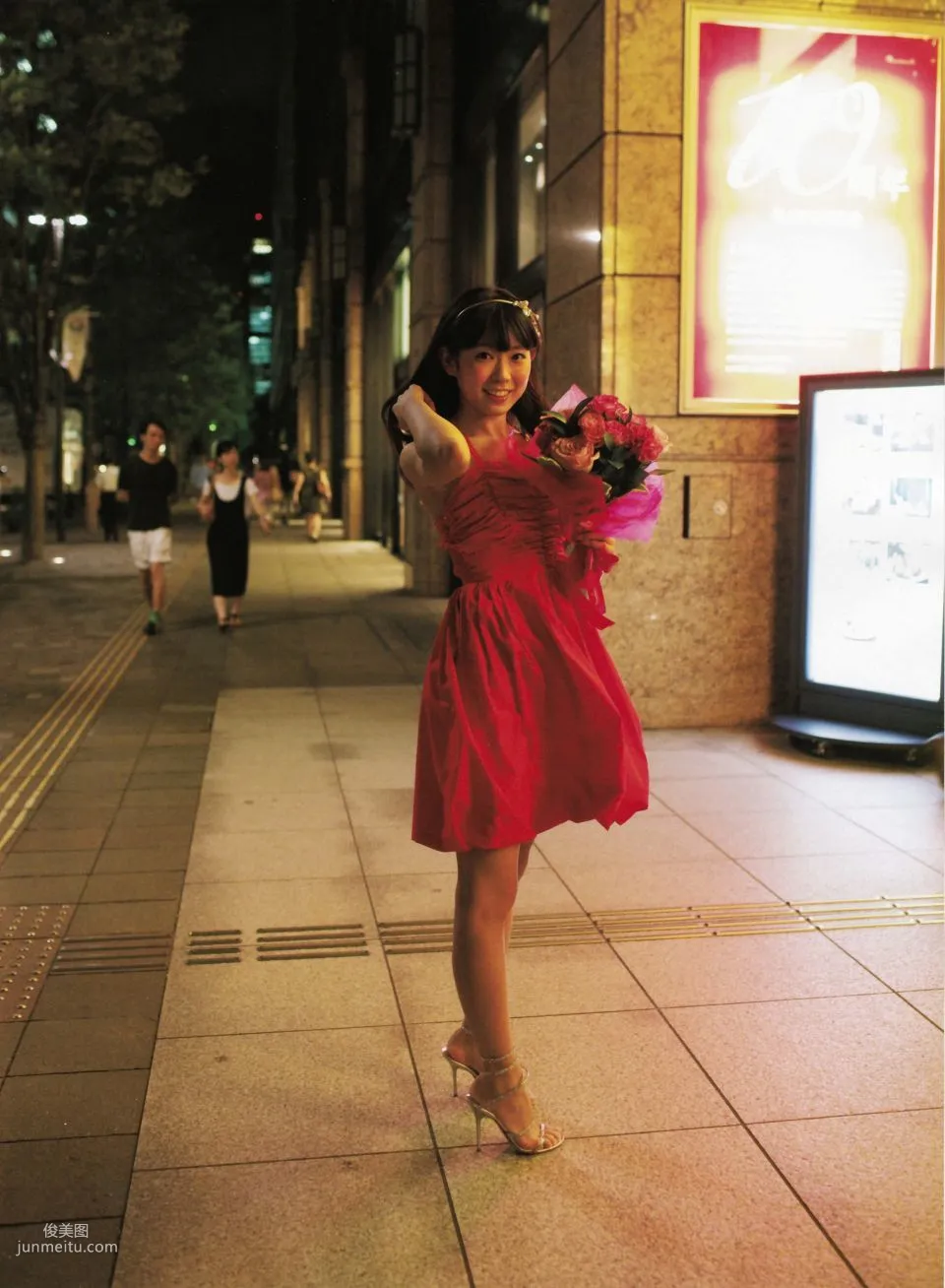 渡辺美優紀《みる神》 [Photo book] 寫真集 18