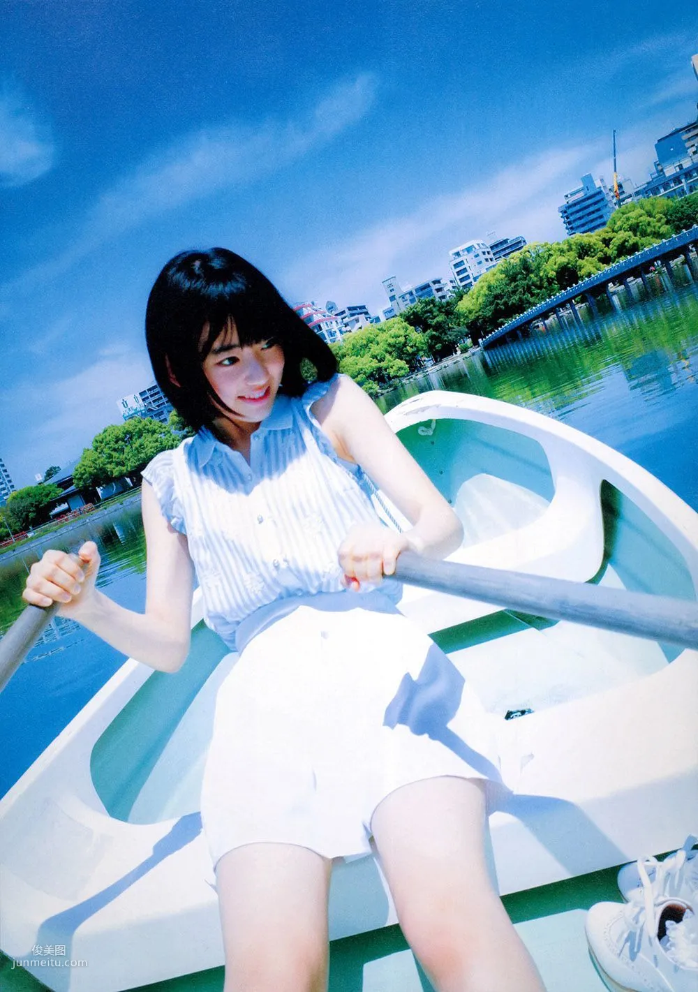 宮脇咲良/宮脅咲良《Sakura》 [PB寫真集] 67