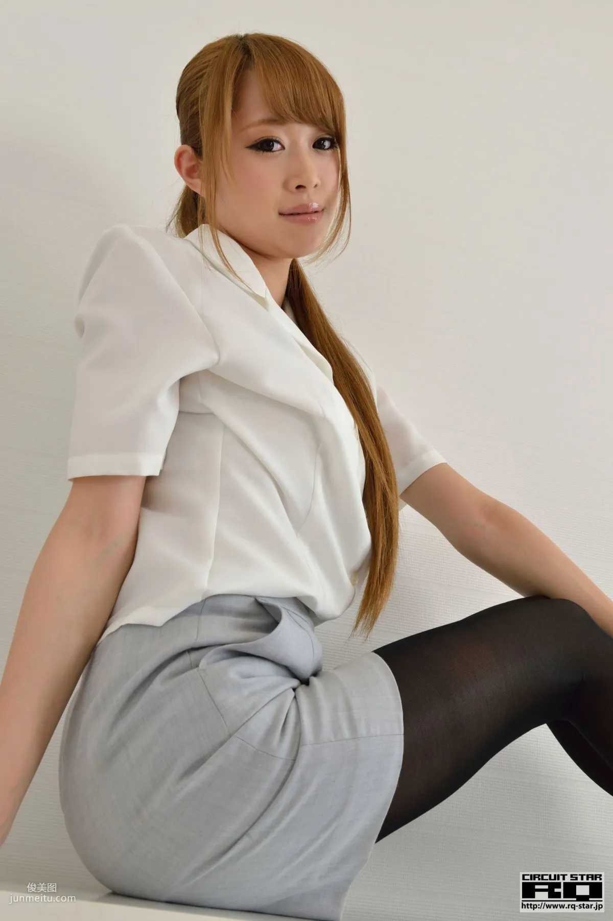 [RQ-STAR] NO.00678 芹澤裡茉 Rima Serizawa Office Lady 寫真集 70