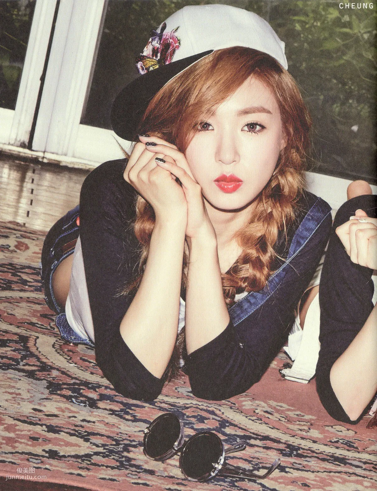 TaeTiSeo 韓國少女時代《HOLLER》[PB寫真集] 36