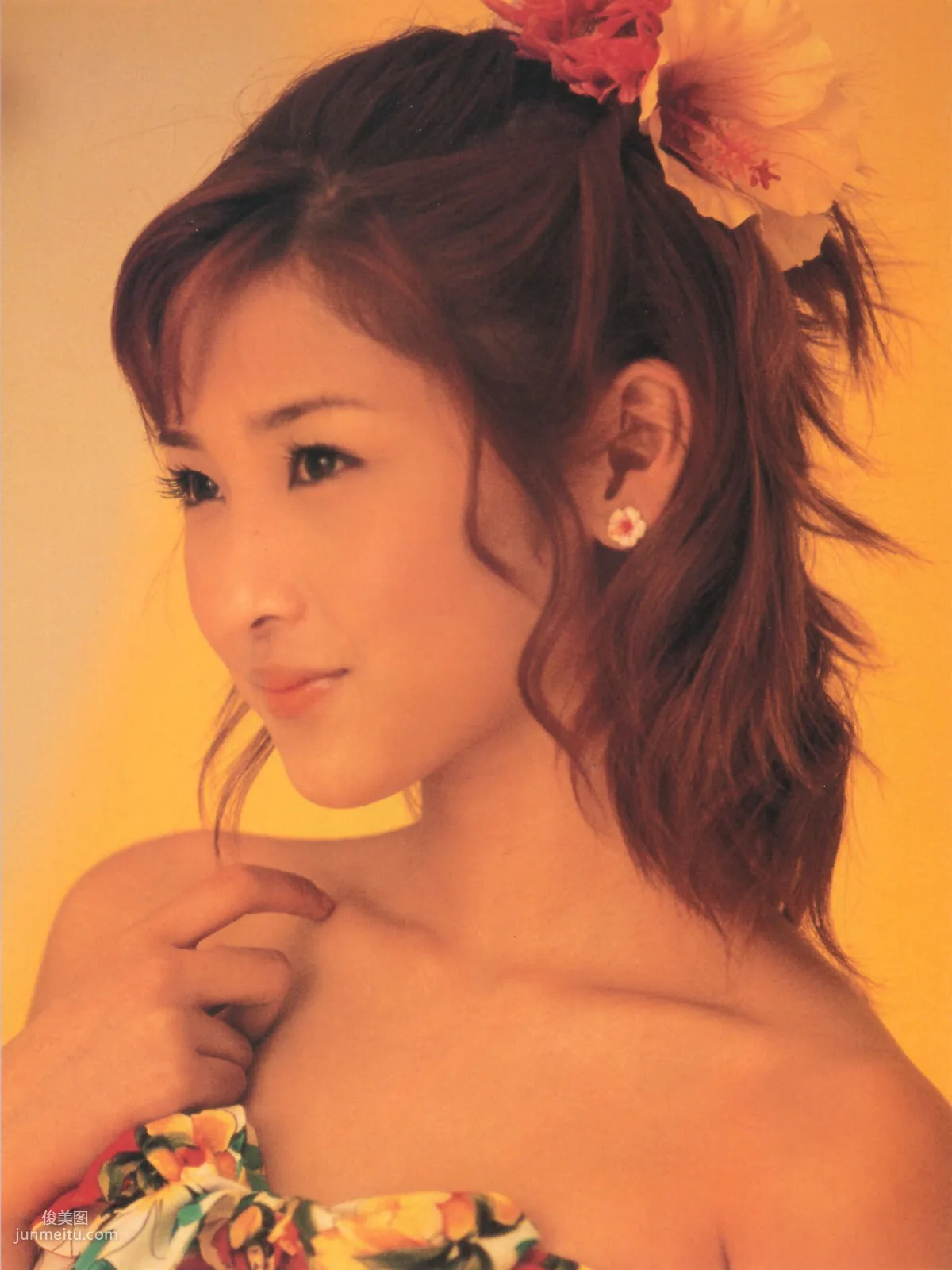 [Photo Book] Rika Ishikawa 石川梨華 寫真集 15