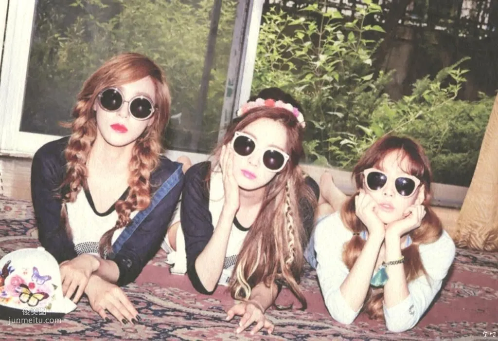 TaeTiSeo 韓國少女時代《HOLLER》[PB寫真集] 31