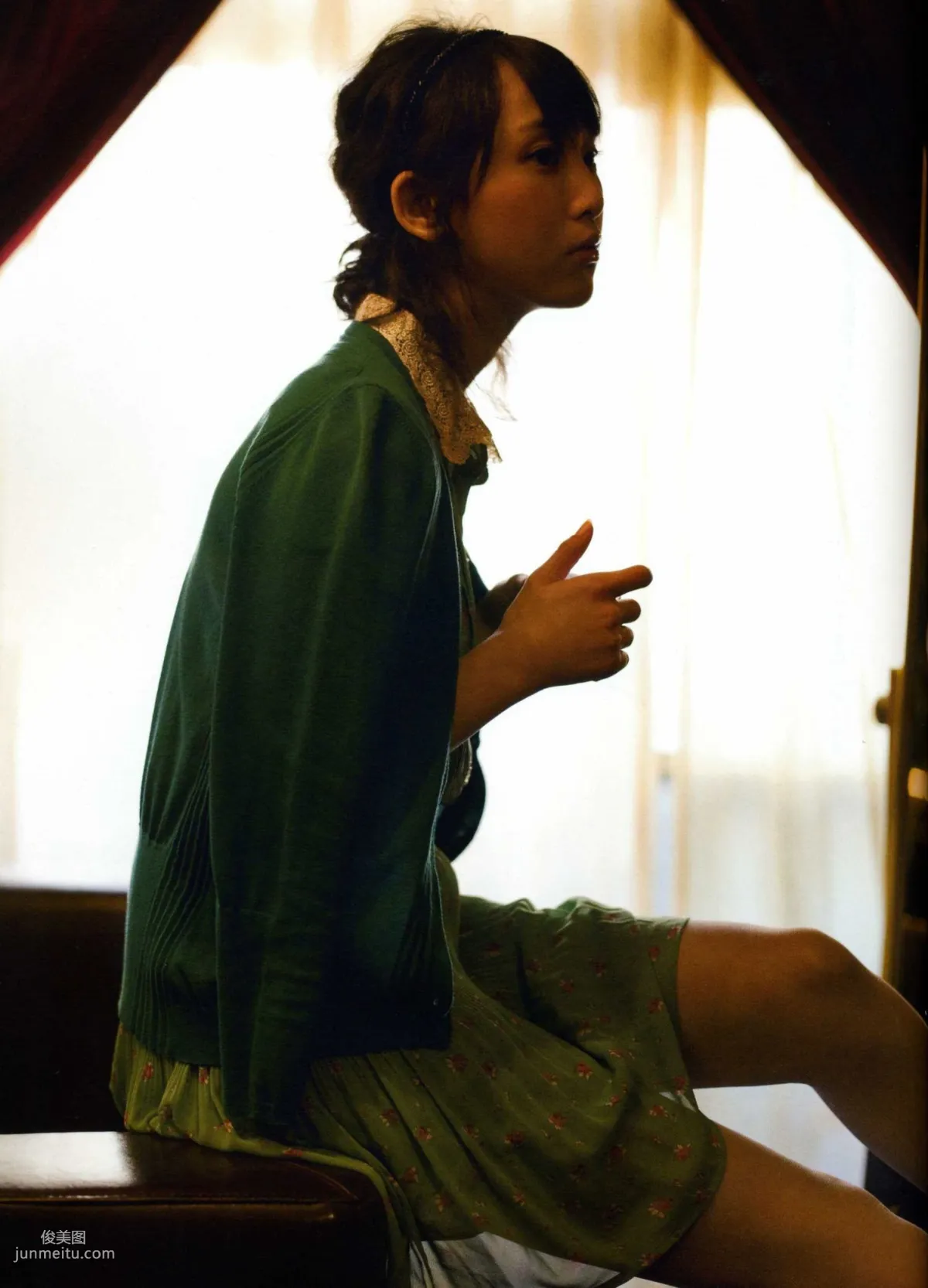 松井玲奈 《Kingyo》 Goldfish [PB寫真集] 131