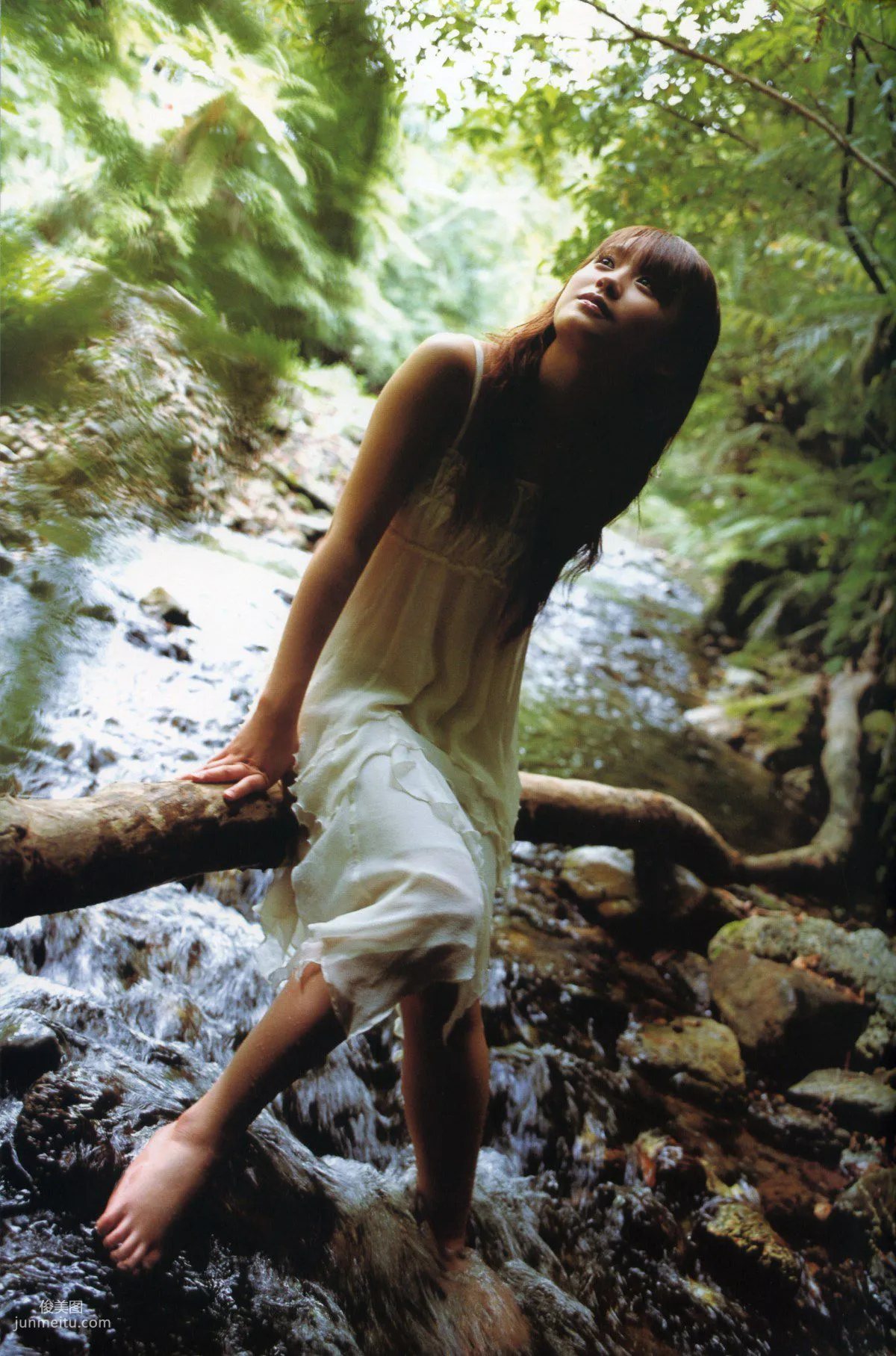 Takahashi Ai 高橋愛 《ai》 [PB] 寫真集 69