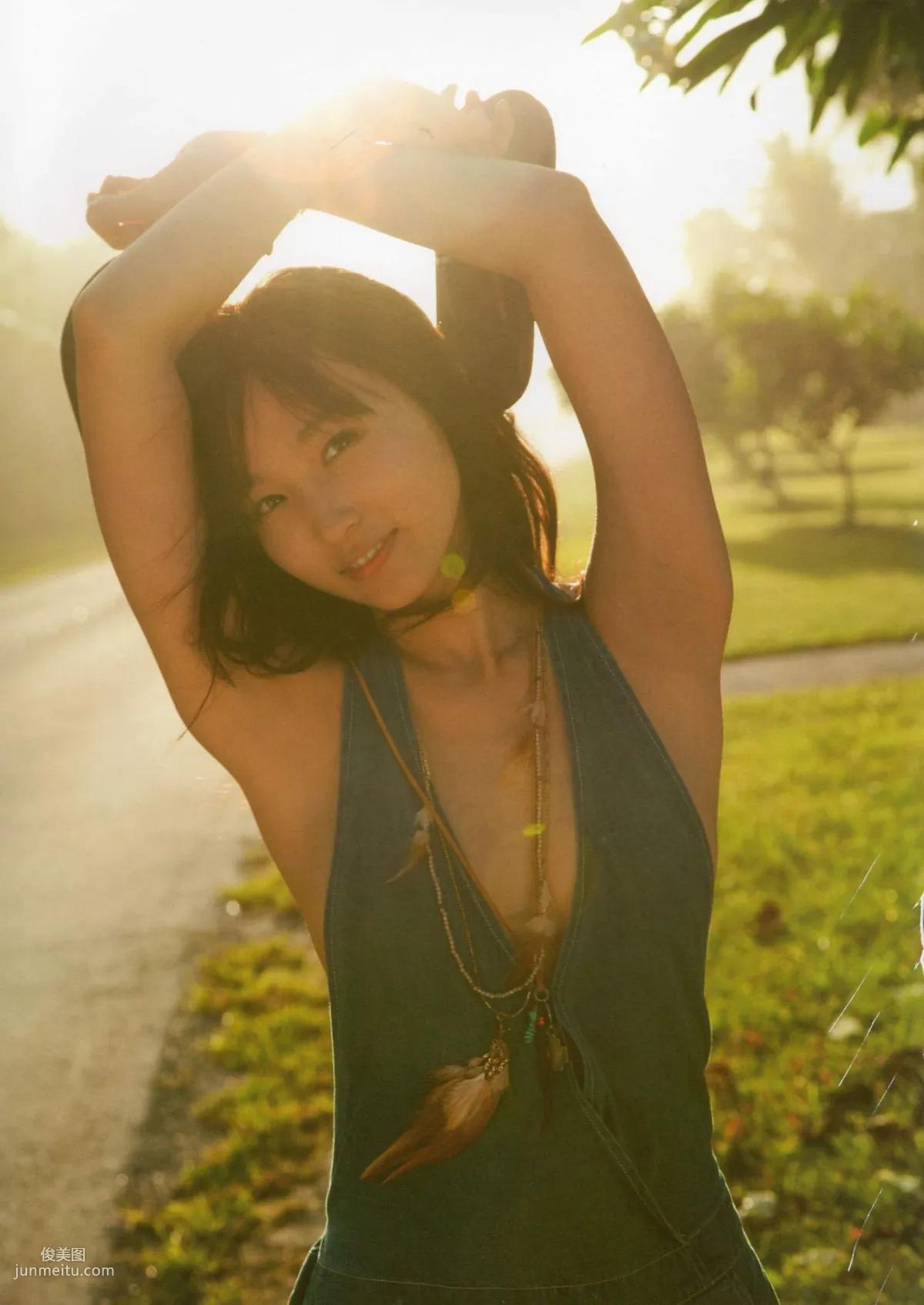 吉木りさ 《Heaven》 [PhotoBook] 写真集100