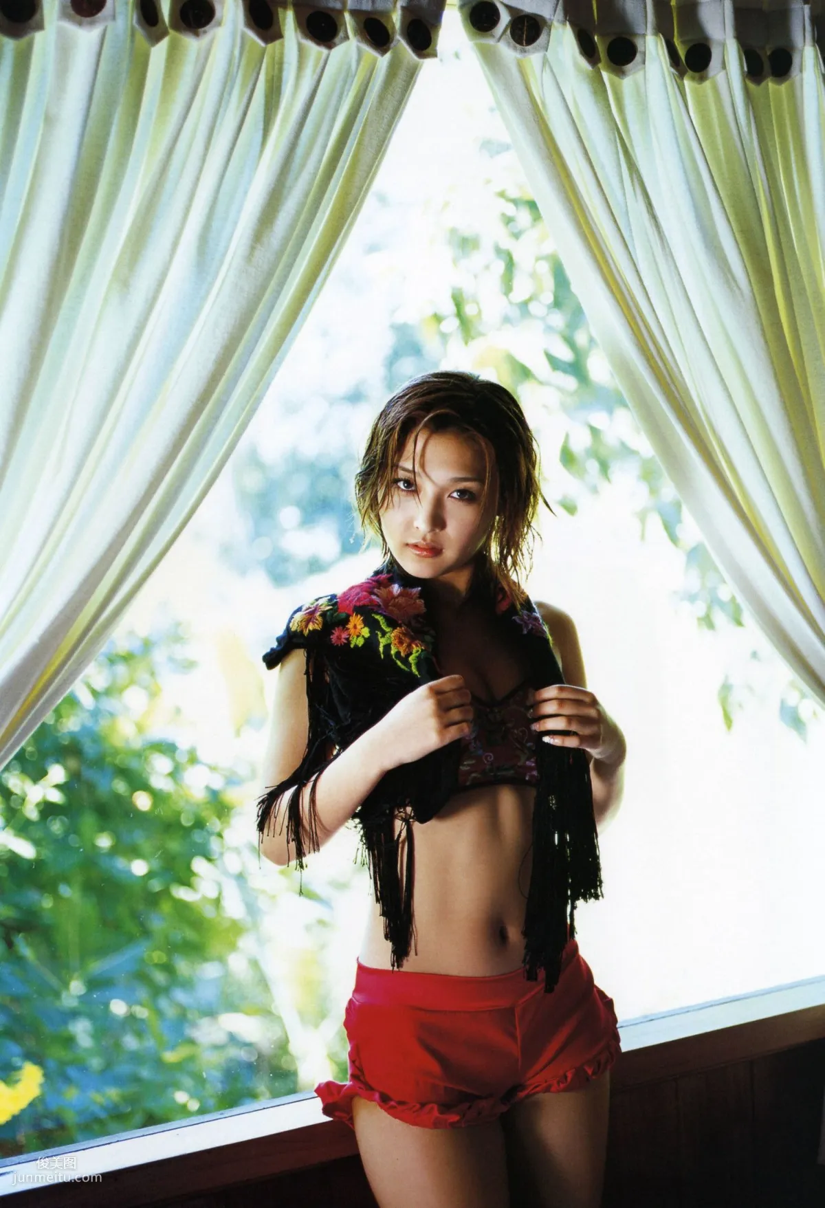 石川梨華《Abyuu》 [PhotoBook] 寫真集 27