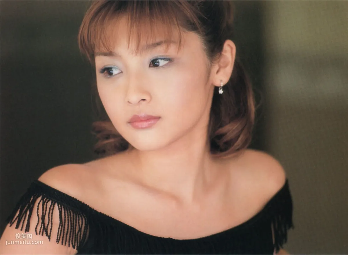 [Photo Book] Rika Ishikawa 石川梨華 寫真集 79