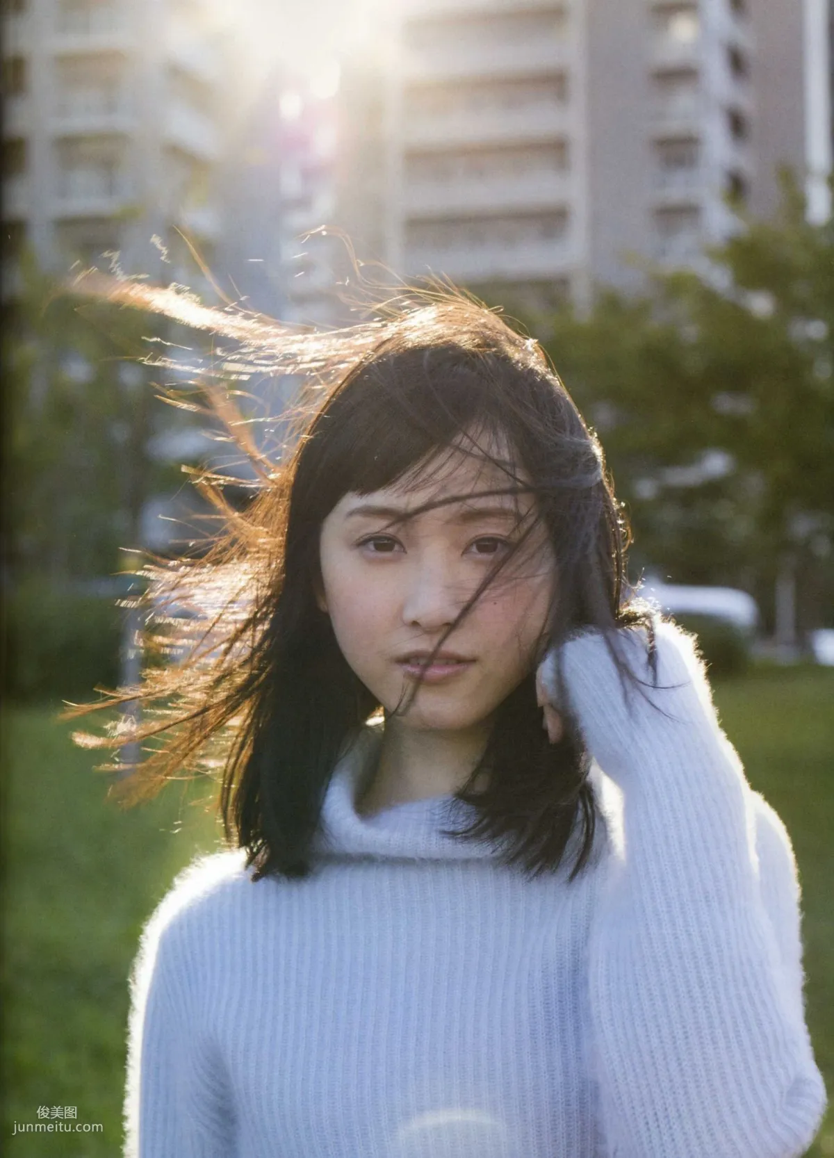 松井玲奈 《Kingyo》 Goldfish [PB寫真集] 27