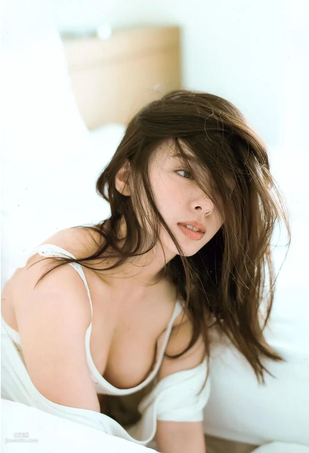 山田菜々/山田菜菜《NMB48卒業メモリアル·フォトブック》 [PB寫真集] 29