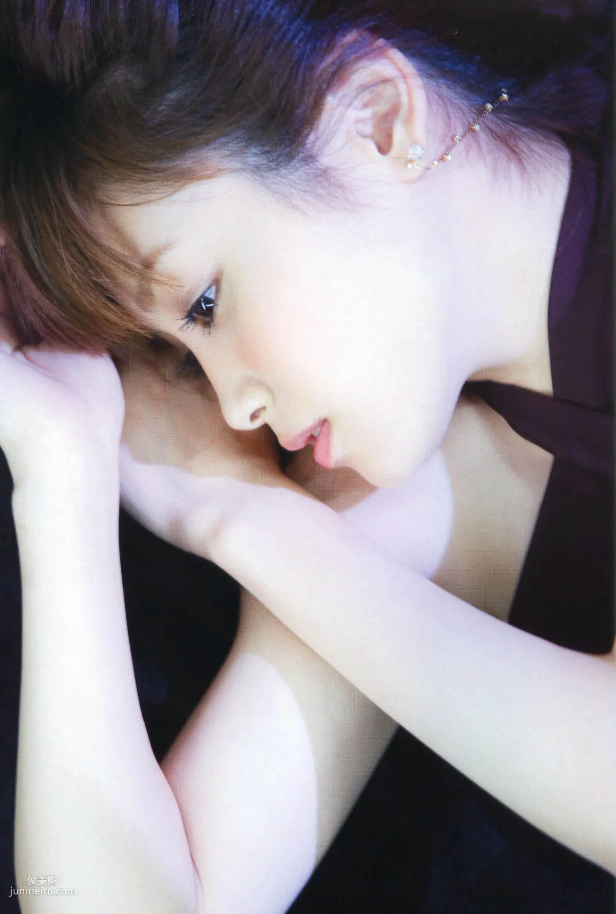 Takahashi Ai 高橋愛 《ai》 [PB] 寫真集 44