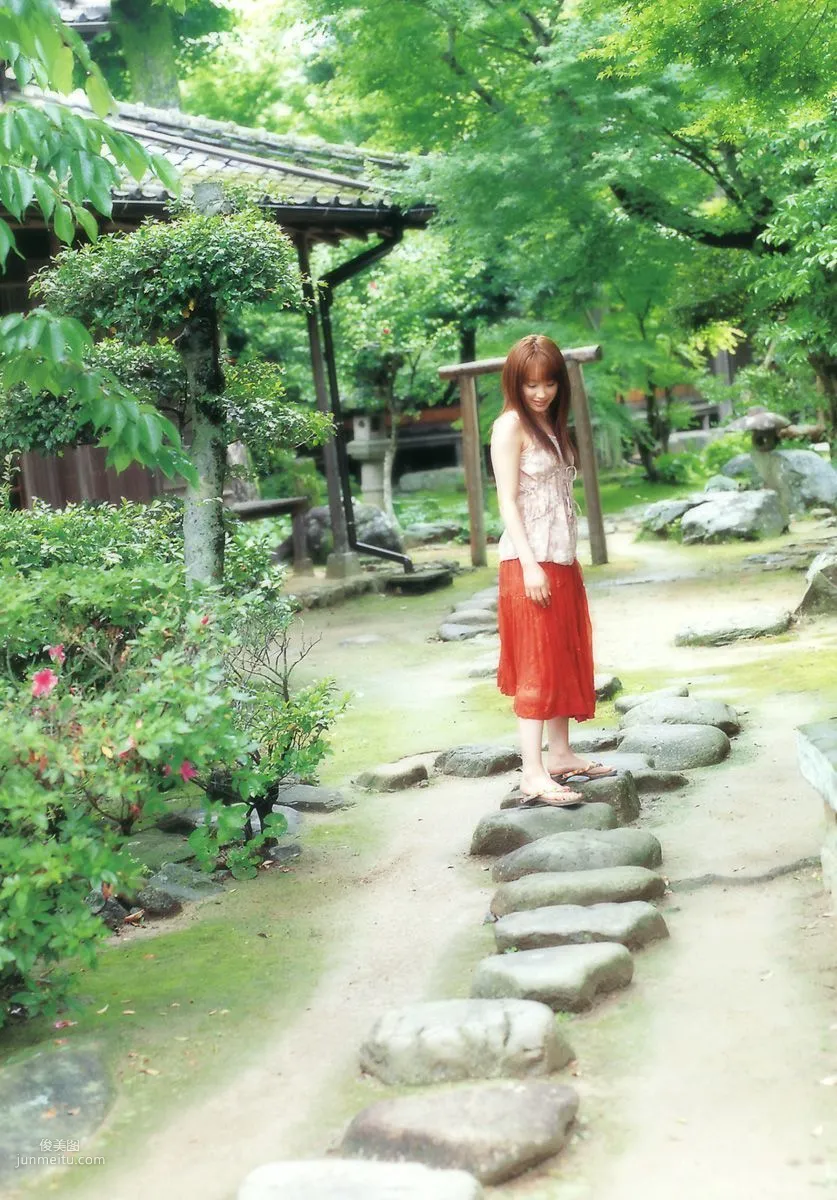 高橋愛《愛ごころ Ai Gokoro》 [PB寫真集] 16