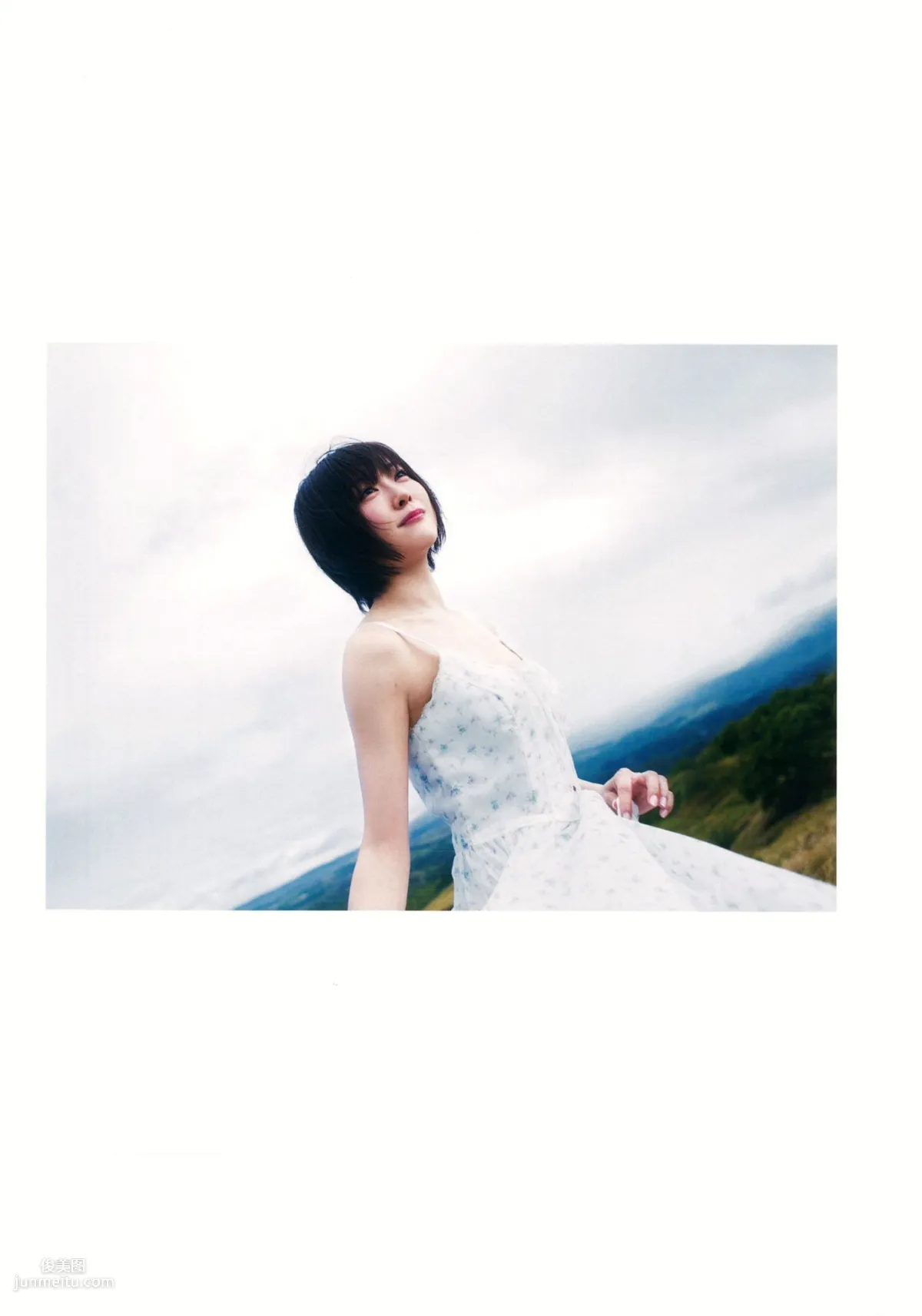 渡辺美優紀《 MW 》 [PhotoBook] 寫真集 8
