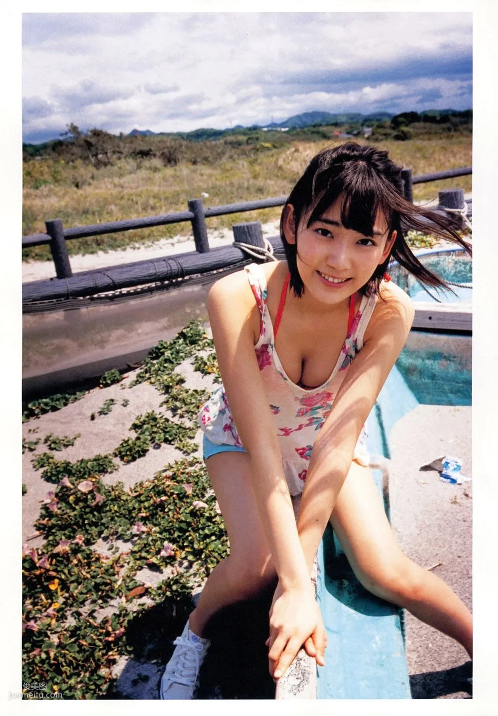 宮脇咲良/宮脅咲良《Sakura》 [PB寫真集] 94