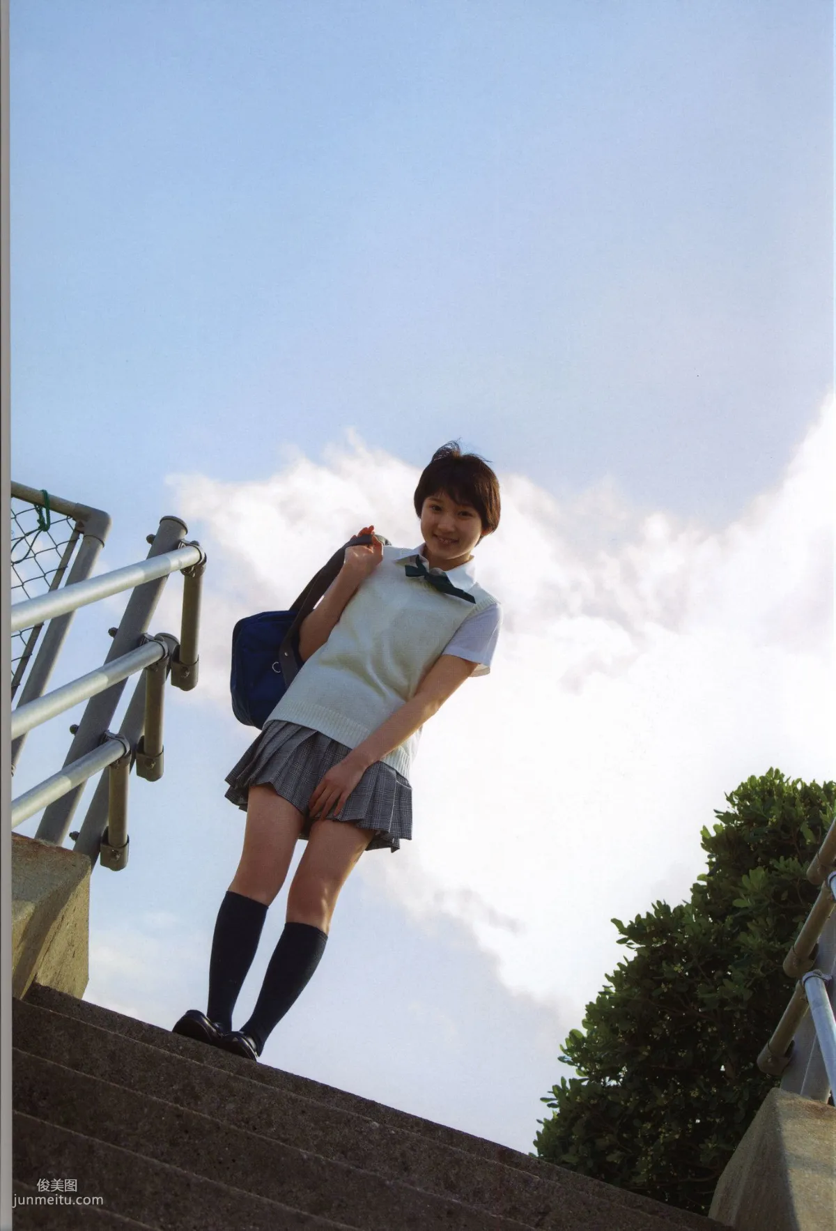 宮本佳林《Karin sixteen》Amazon限定カバーVer [PB寫真集] 2