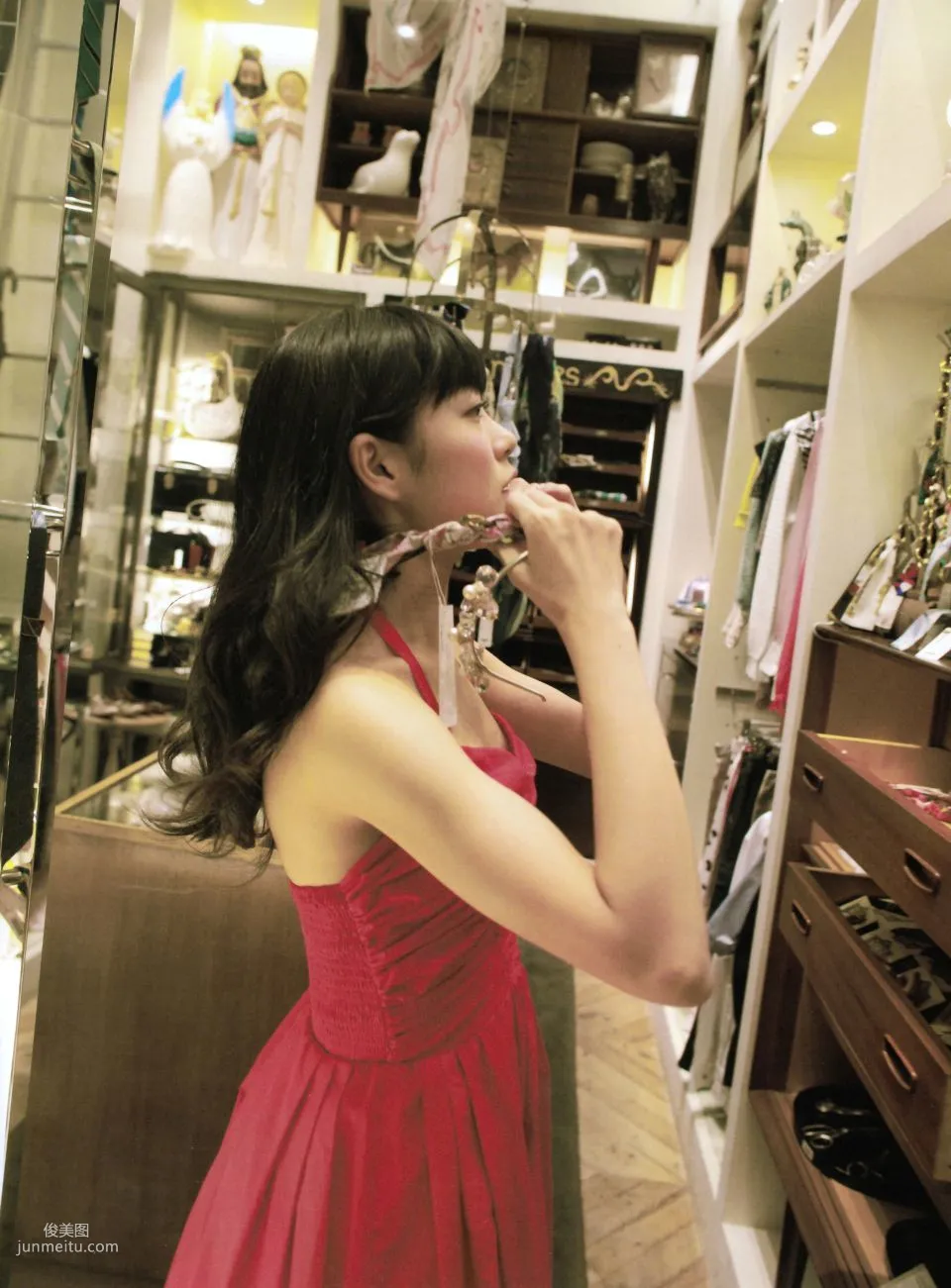 渡辺美優紀《みる神》 [Photo book] 寫真集 15