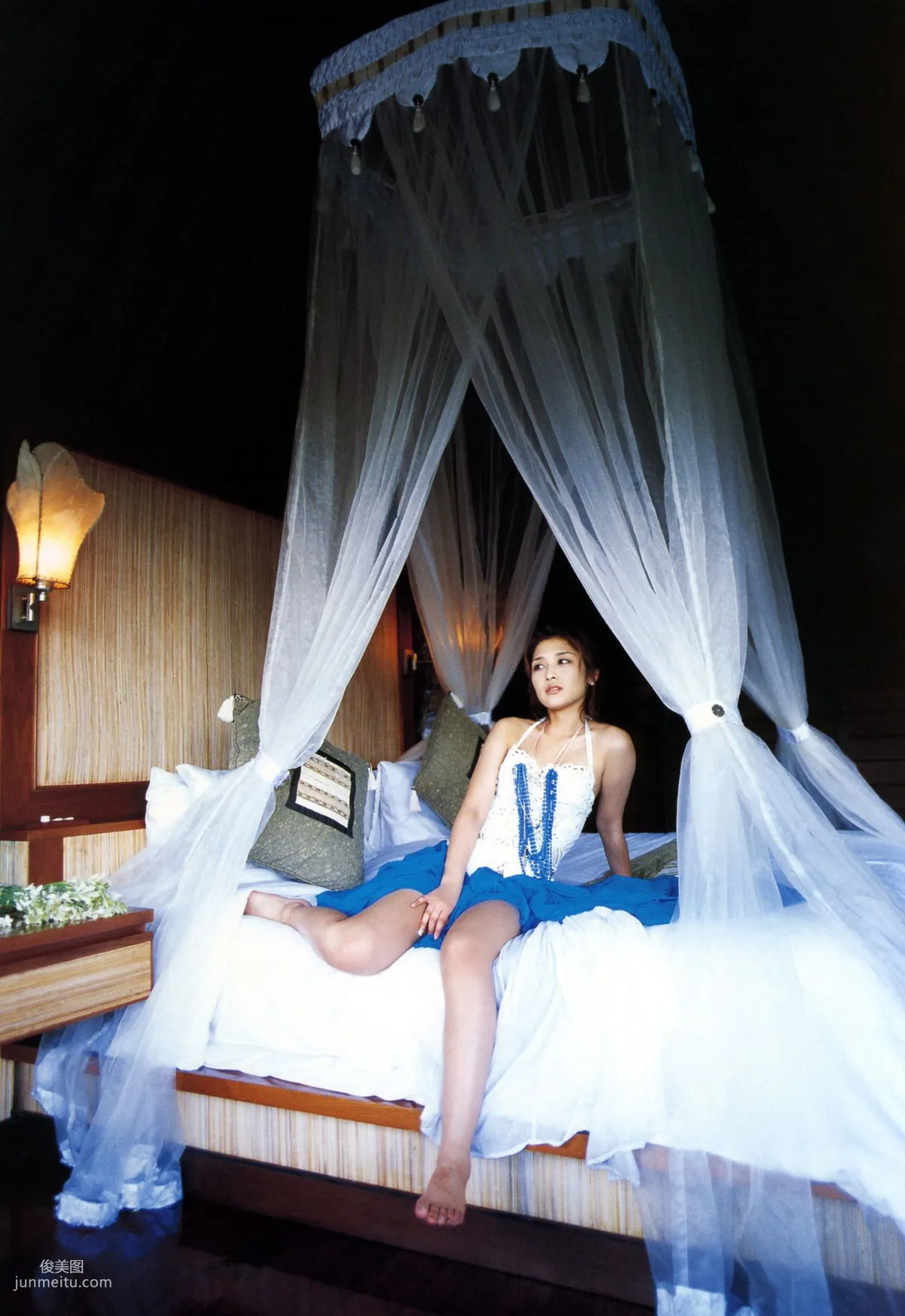 石川梨華《Abyuu》 [PhotoBook] 写真集5