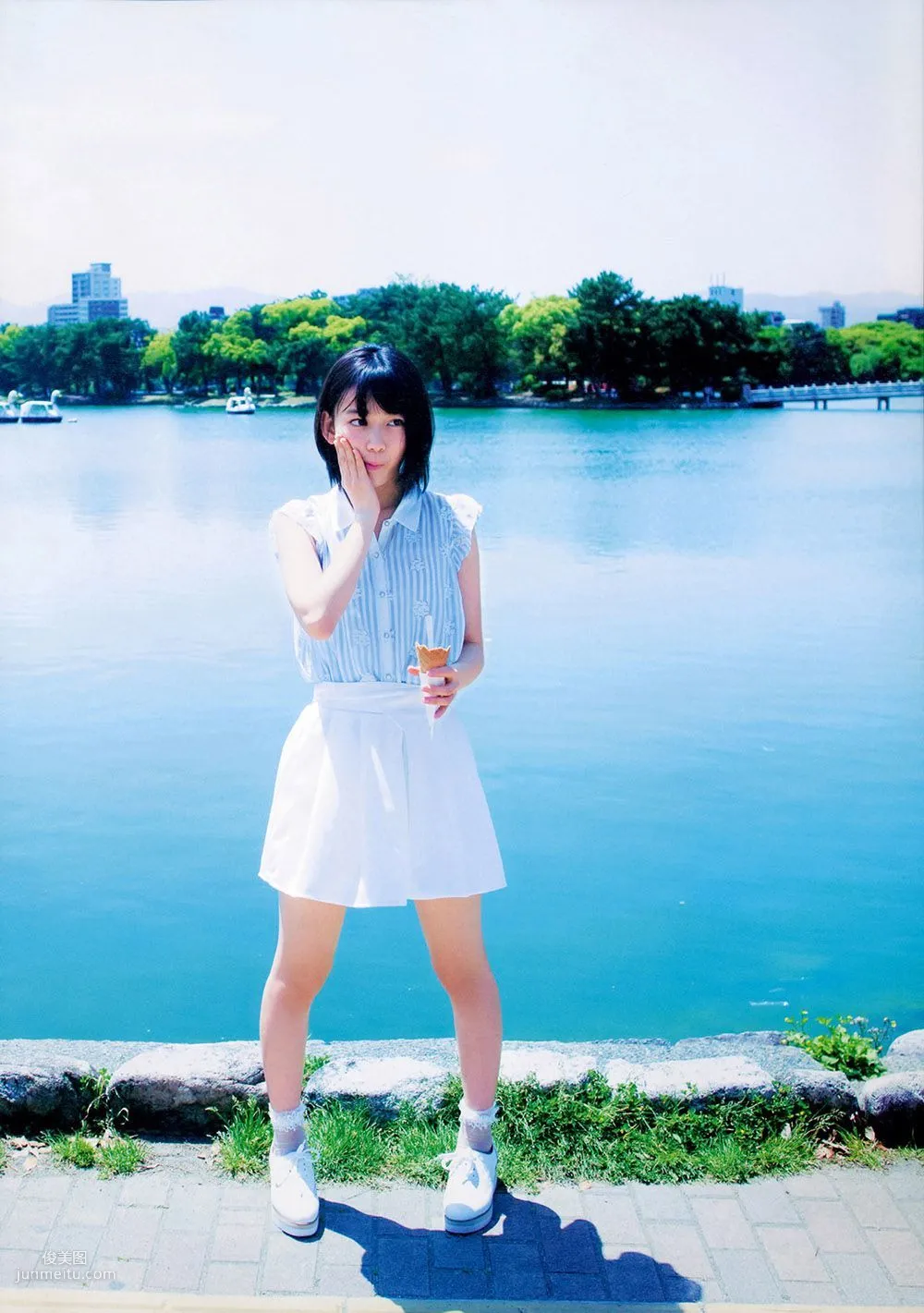 宮脇咲良/宮脅咲良《Sakura》 [PB寫真集] 51