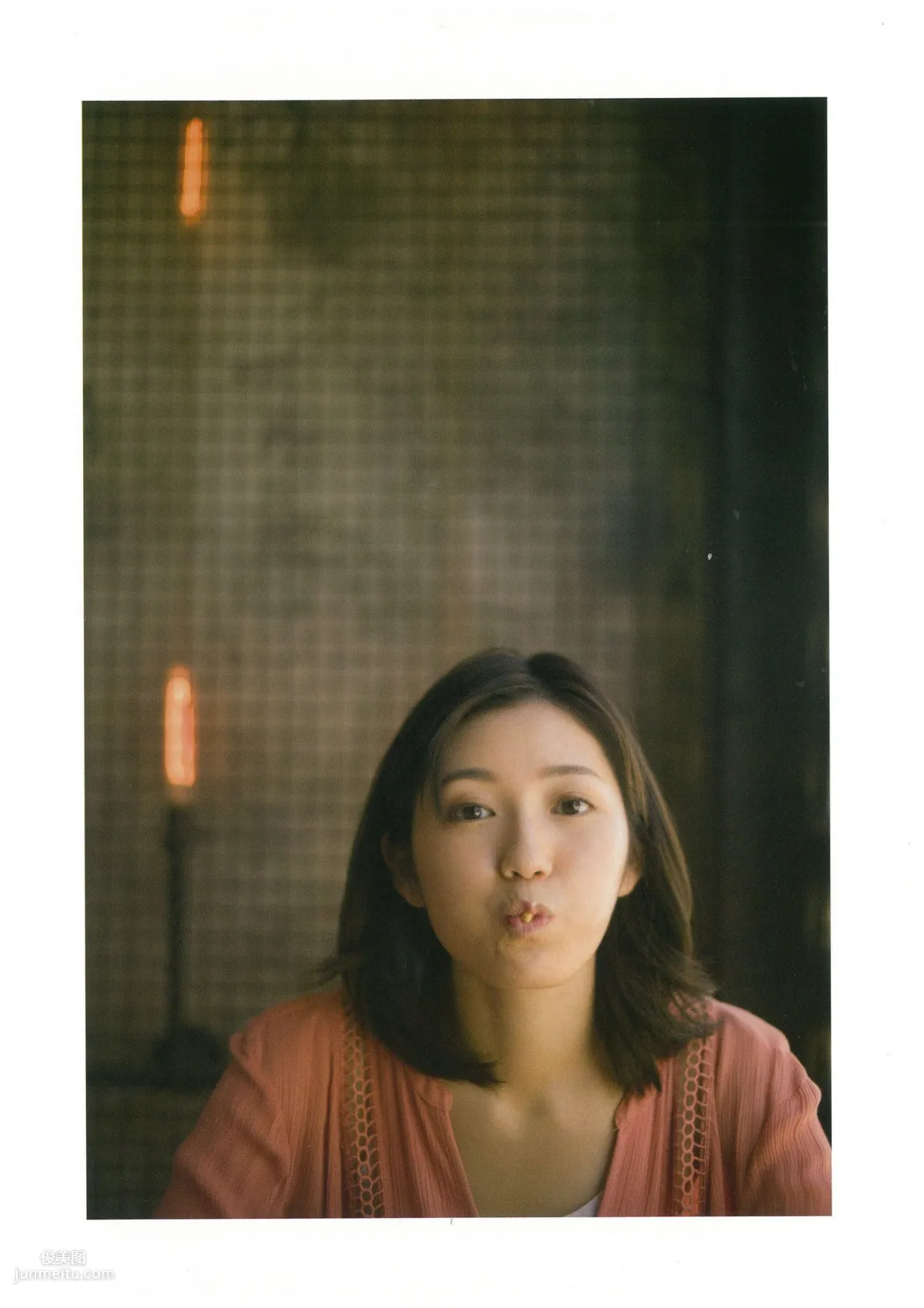 渡辺麻友 《知らないうちに》 [PB写真集] 40
