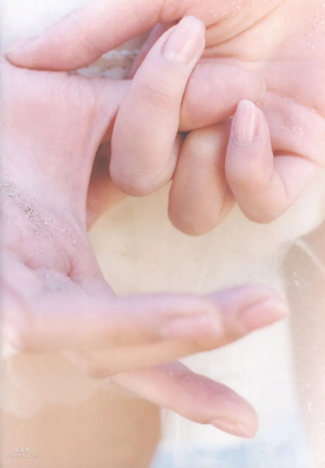 伊藤歩 Ayumi Ito [Photo Book] 月刊シリーズ 060 寫真集 26