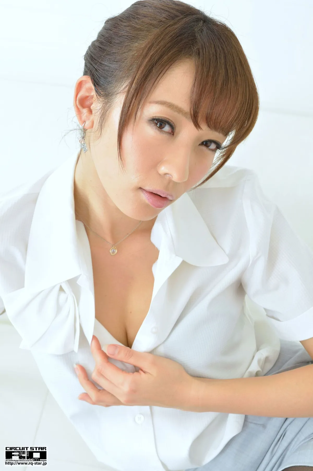 [RQ-STAR] NO.00758 月村ともか Office Lady 辦公室女郎 寫真集 80