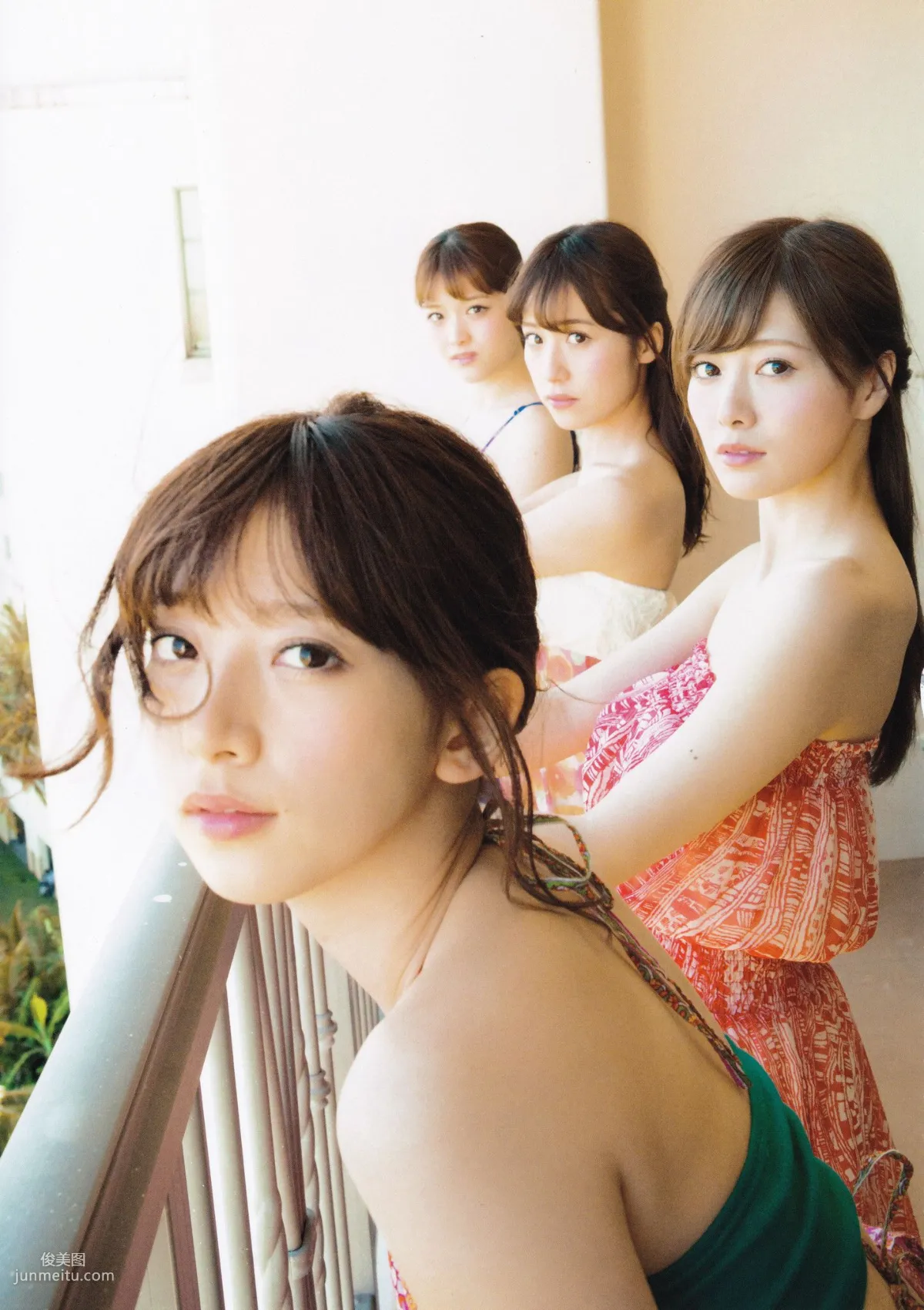 乃木坂46 《1時間遅れのI love you》 [PB寫真集] 76