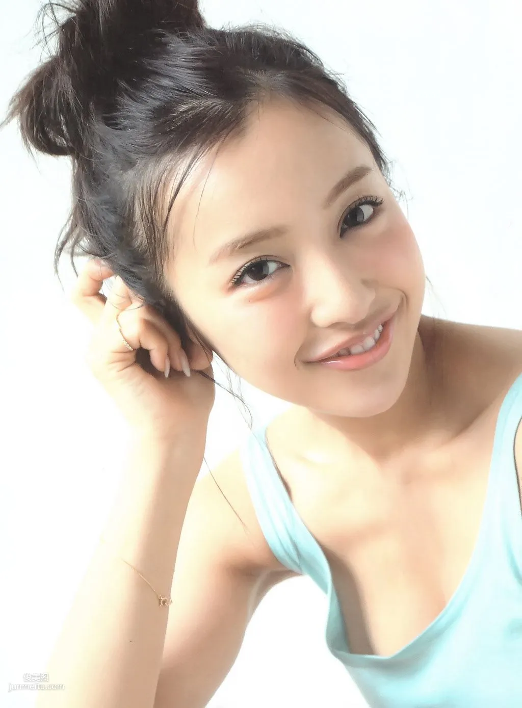 闆野友美《Luv U》10週年紀念日 [PB寫真集] 21