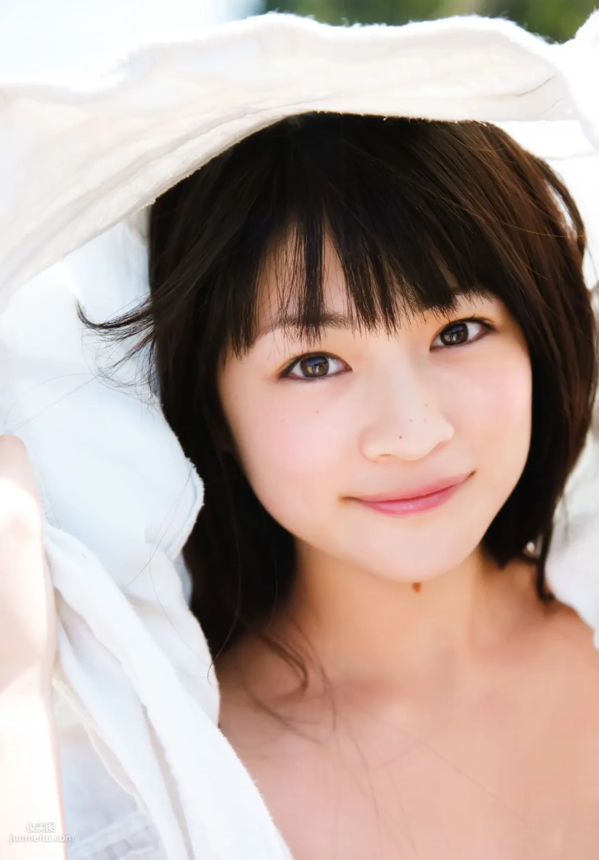 前田憂佳《See You-karin》 [PB写真集] 32