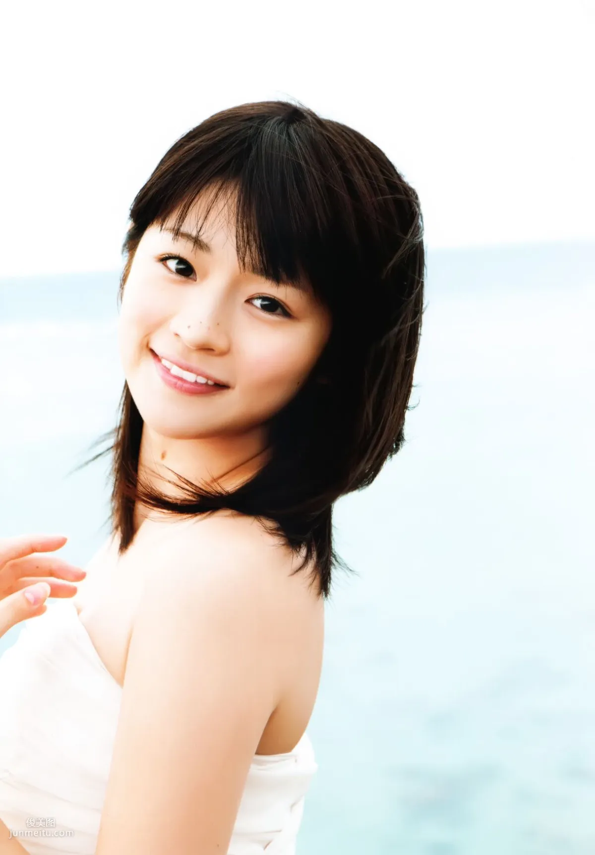 前田憂佳《See You-karin》 [PB写真集] 18