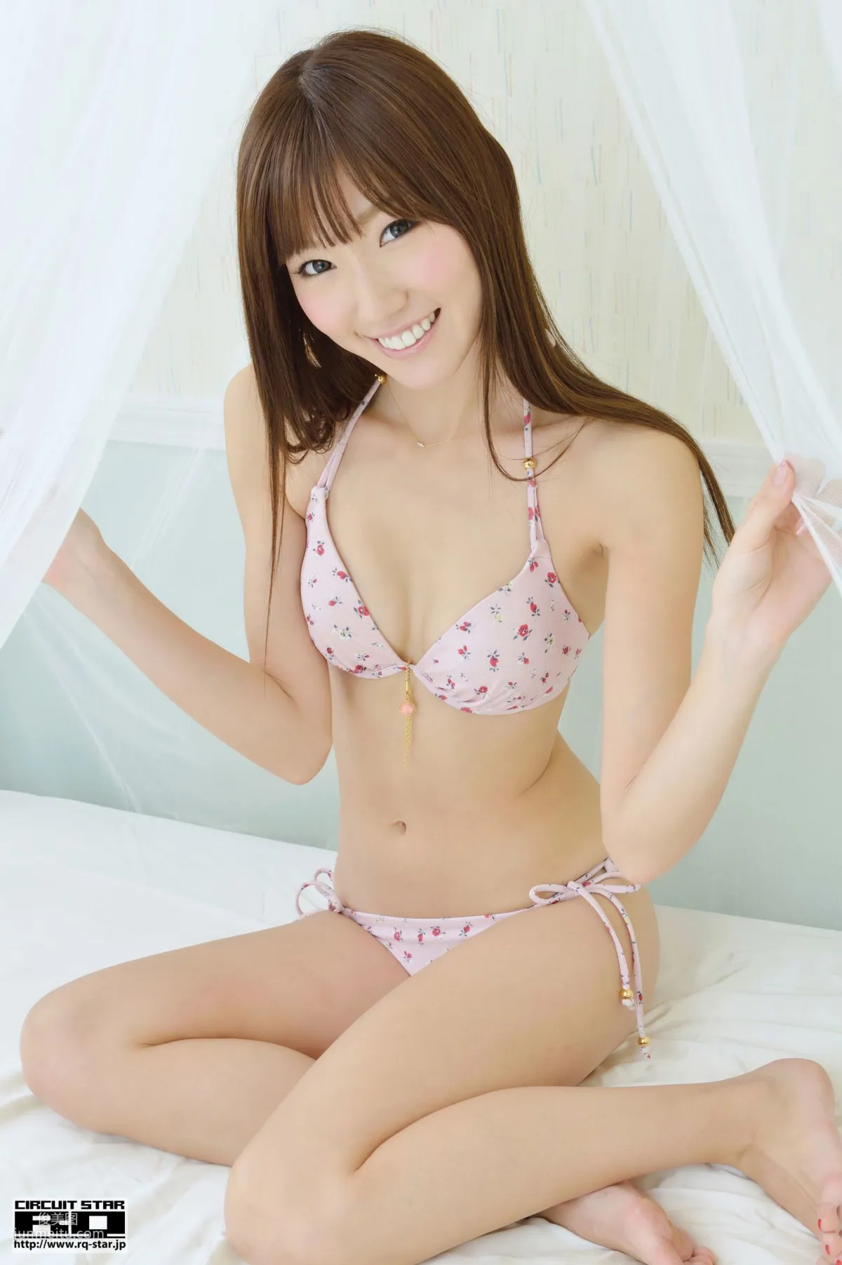 [RQ-STAR] NO.00792 美波千夏 Swim Suits 泳裝 寫真集 86